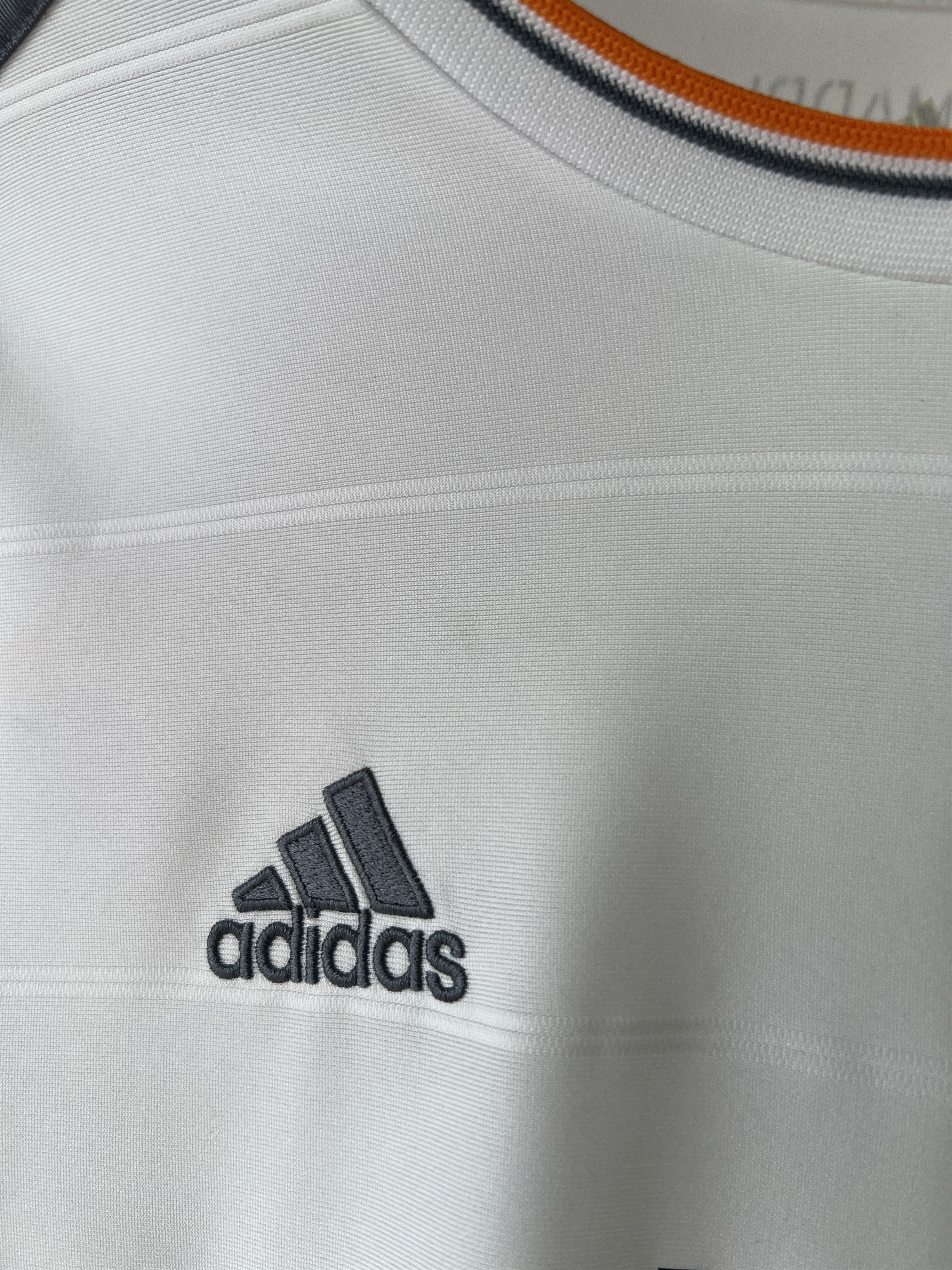 Adidas (M) Real Madrid 2013-14 Home Long Sleeve Kit Ronaldo #7 Size US M / EU 48-50 / 2 - 6 Thumbnail
