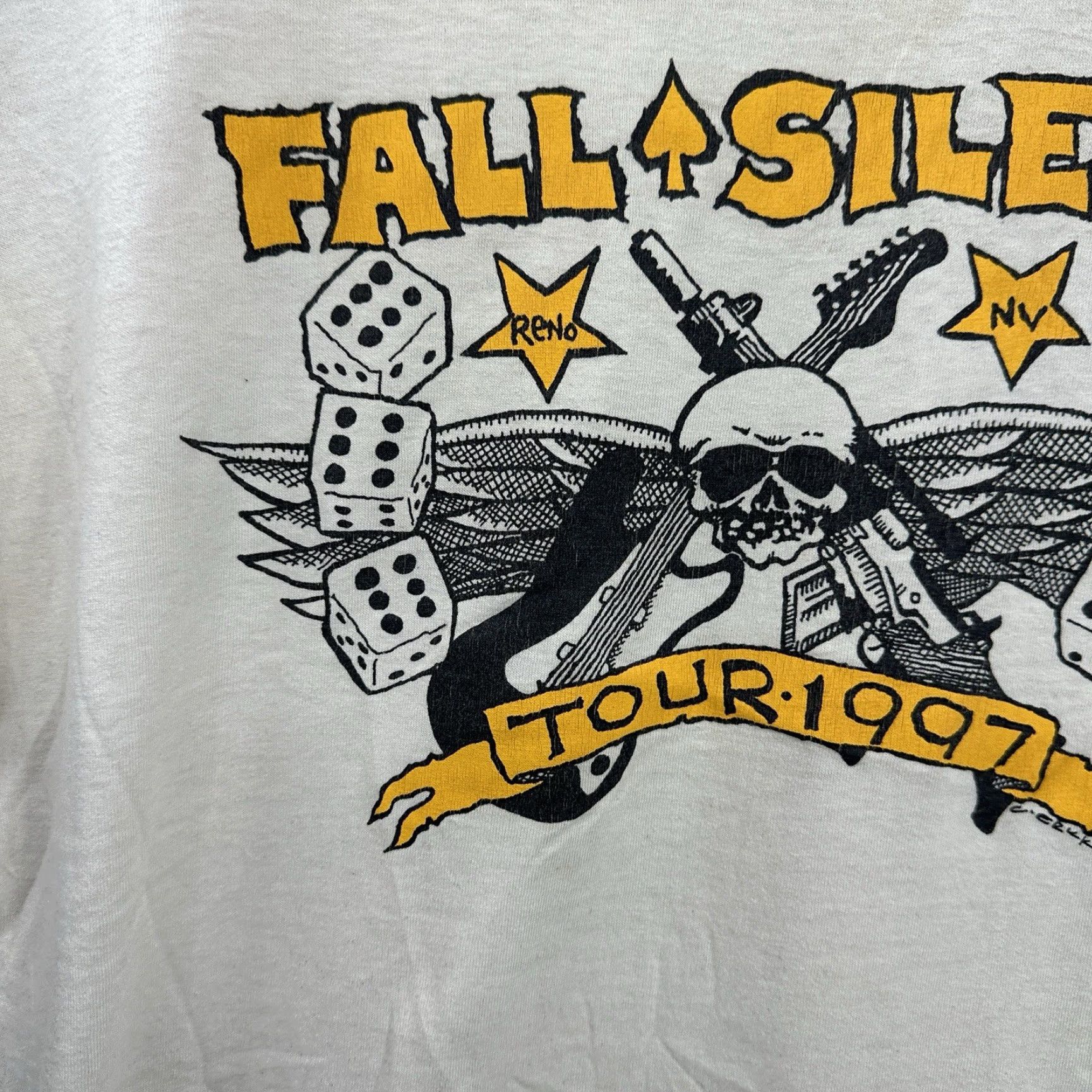 Hanes VINTAGE Hanes Shirt Mens L Ivory 1997 Reno Tour Punk Thrash Metal Band DooM Punk Skatercore Tour 1997 Mens L Shirt Size US L / EU 52-54 / 3 - 4 Thumbnail