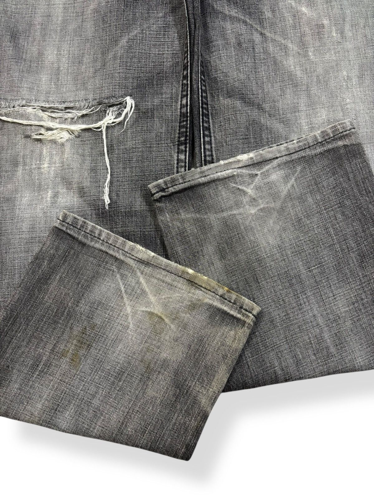 Levi's Vintage 2000s Levis 519-09 Faded Whiskers Distressed Jeans Size US 34 / EU 50 - 9 Thumbnail