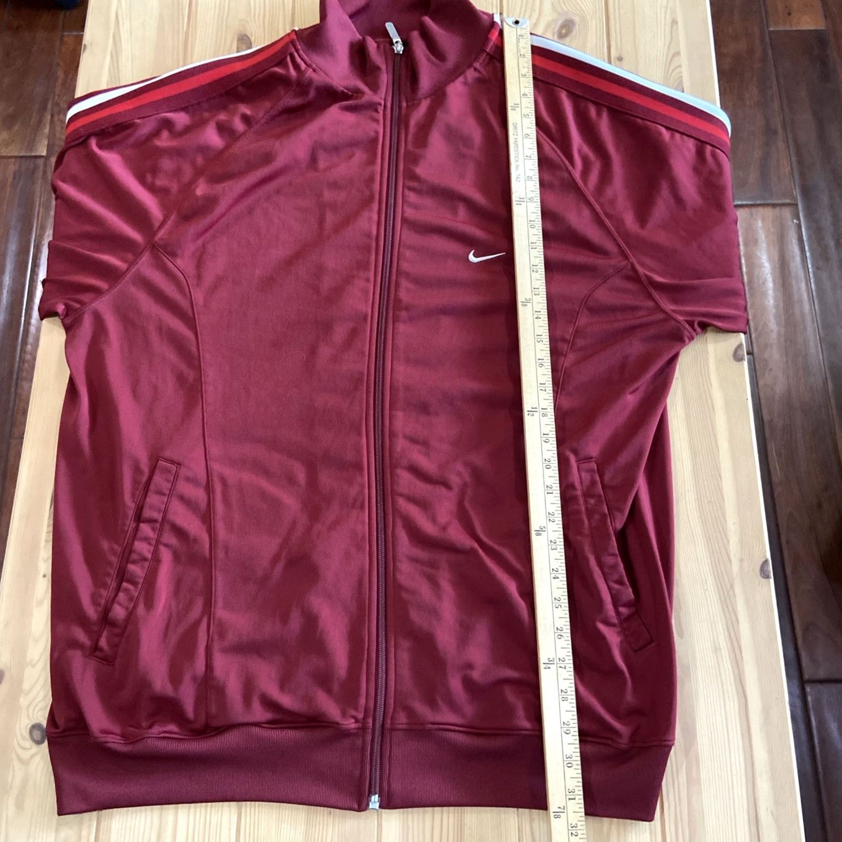 Nike VINTAGE Nike Track Jacket XL Red Gray Double Sided Full Zip Men Medium? Size US XL / EU 56 / 4 - 6 Thumbnail