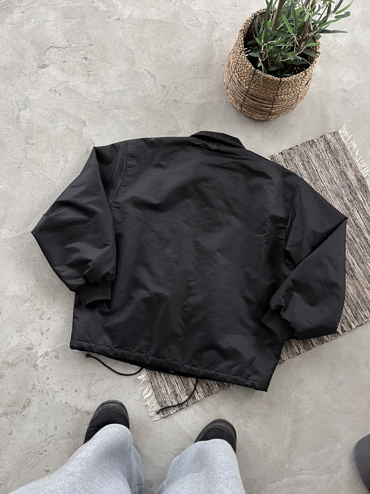 Caterpillar Vintage Caterpillar Black Nylon Y2K Coach Workwear Jacket Size US L / EU 52-54 / 3 - 2 Thumbnail