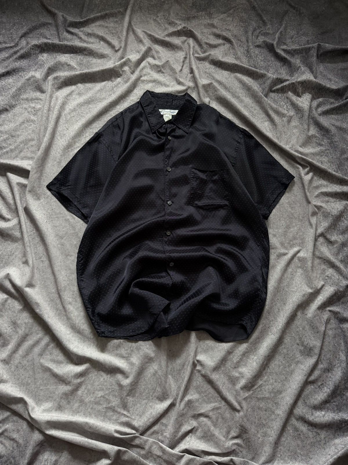 Comme des Garcons Comme Des Garcons Homme Viscose Polka Dot Short Sleeve Shirt Size US S / EU 44-46 / 1 - 1 Thumbnail