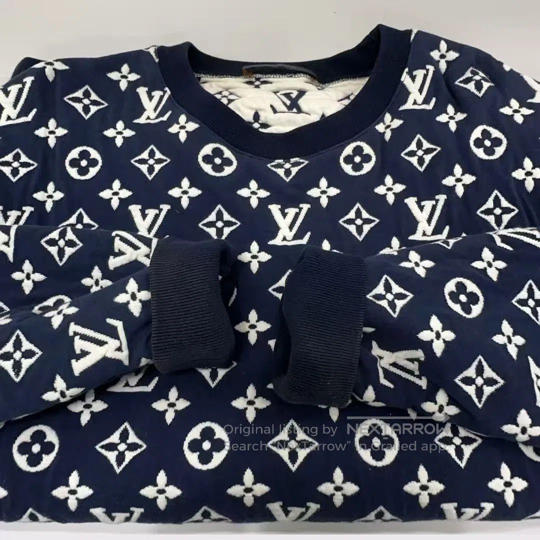 Louis Vuitton blue patterned crew neck sweatshirt from louis vuitton. Size US M / EU 48-50 / 2 - 2 Thumbnail