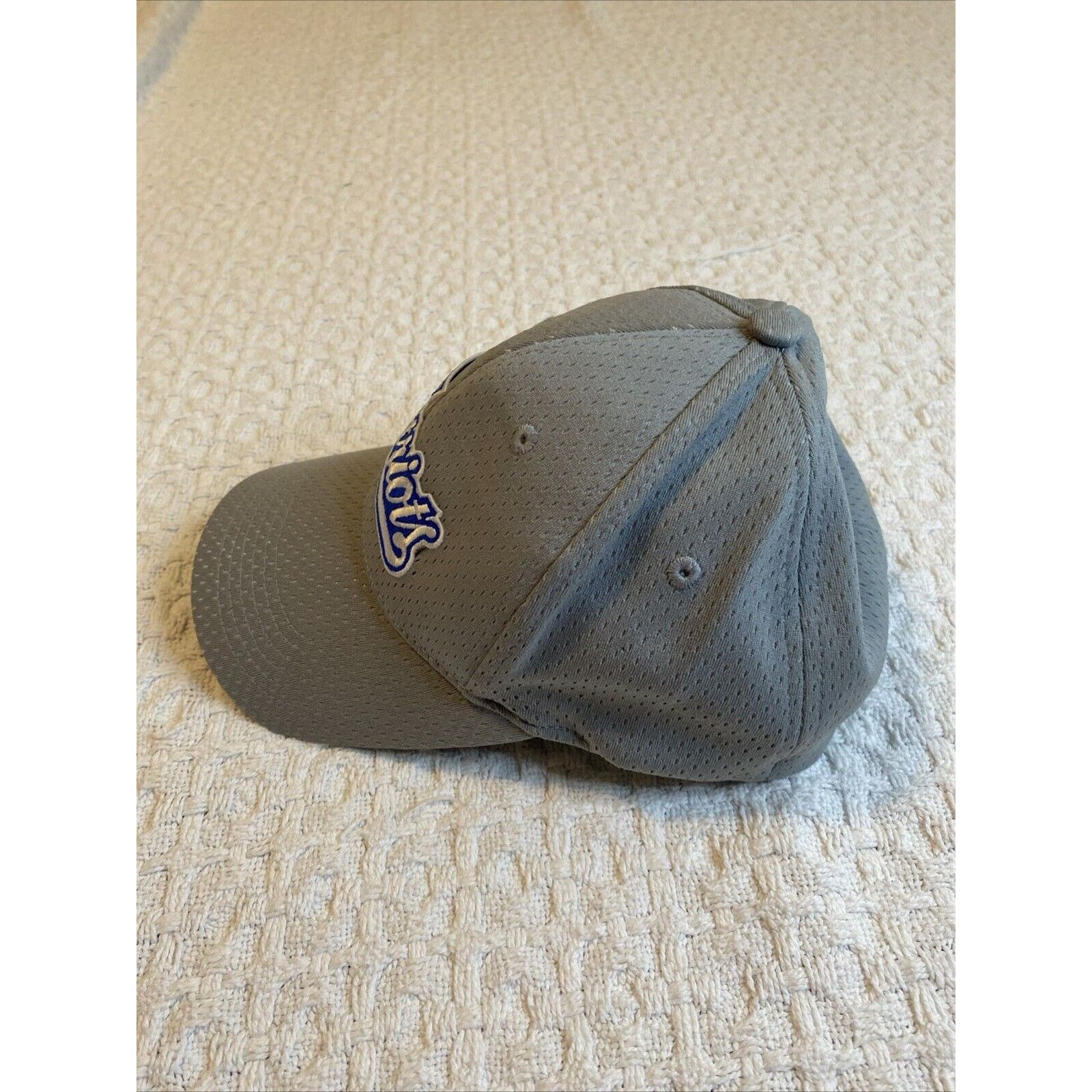 (di)vision New England Patriots NFL Youth Grey Team Hats Cap Strapback Size ONE SIZE - 2 Thumbnail