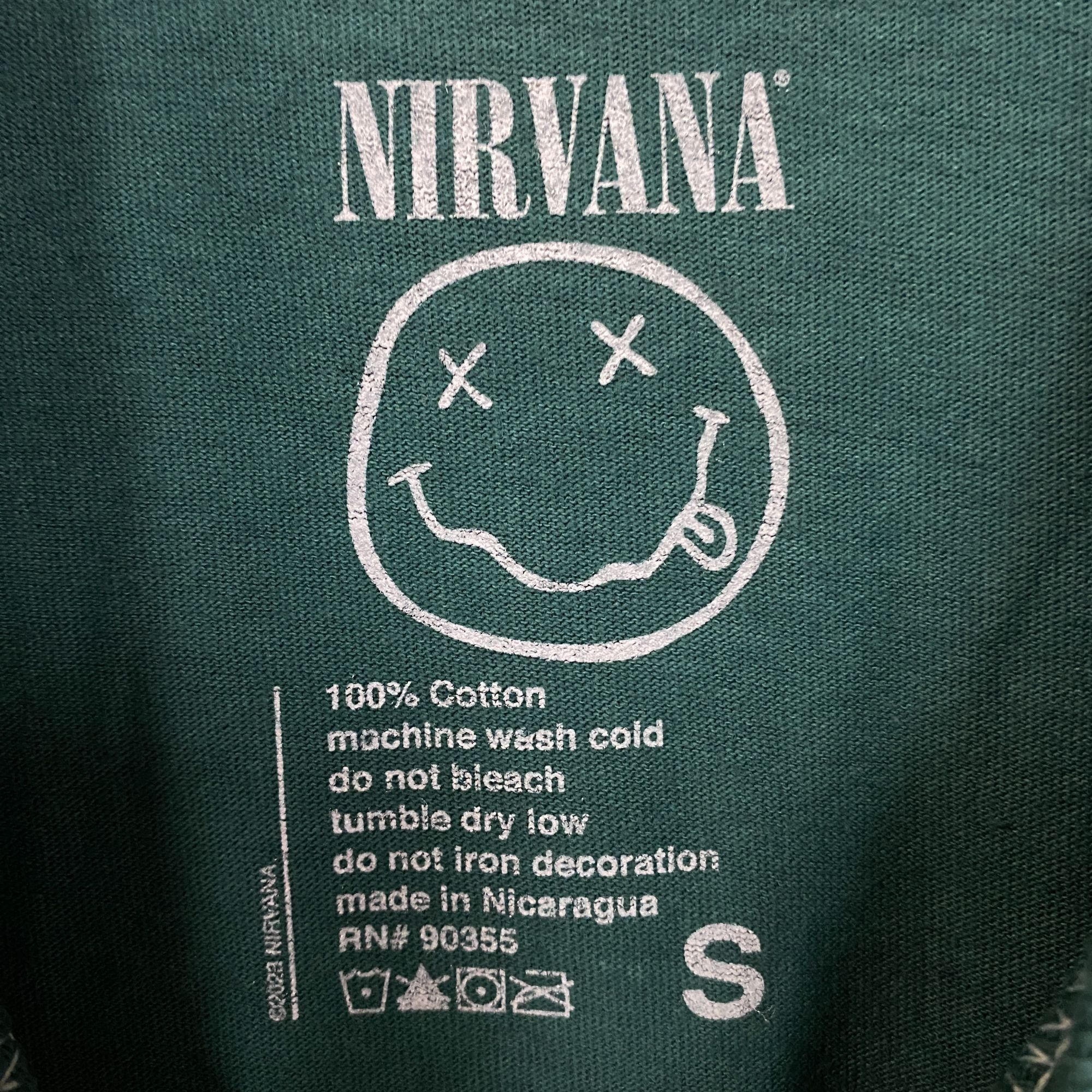 Nirvana Nirvana Pink Smiley Grunge Band Graphic T-Shirt Small Size US S / EU 44-46 / 1 - 4 Thumbnail