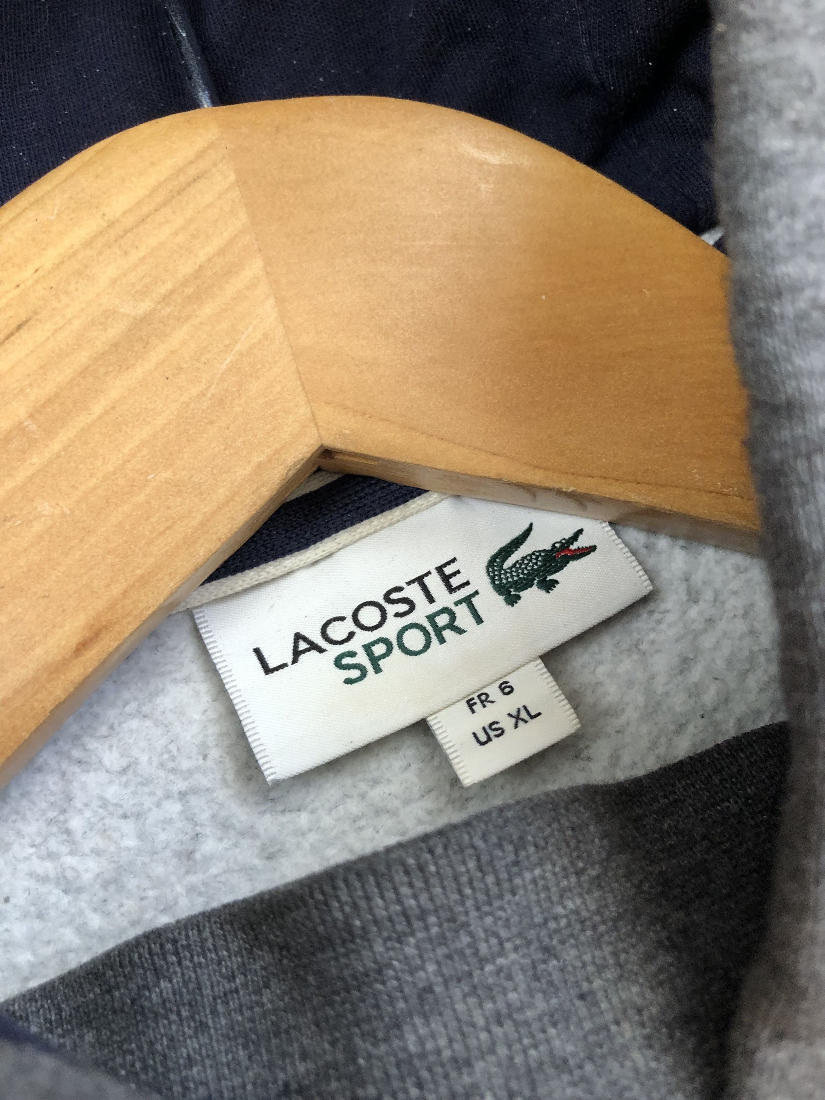 Lacoste LACOSTE Hype Minimalistic Mini Logo Hoodie Streetwear Casual Size US XL / EU 56 / 4 - 6 Thumbnail