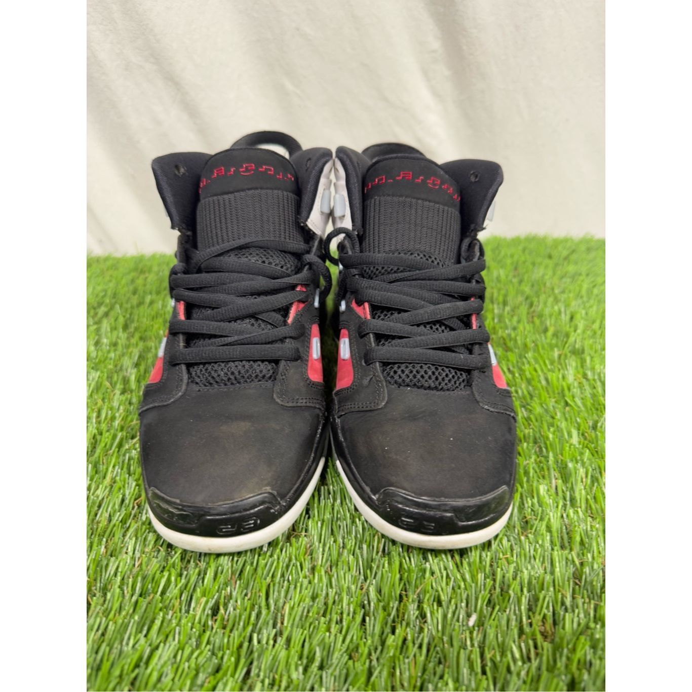 Jordan Brand Nike Boys Air Jordan 6 17 23 DM1159-006 Black Basketball Sho Size US 6 / EU 39 - 2 Thumbnail