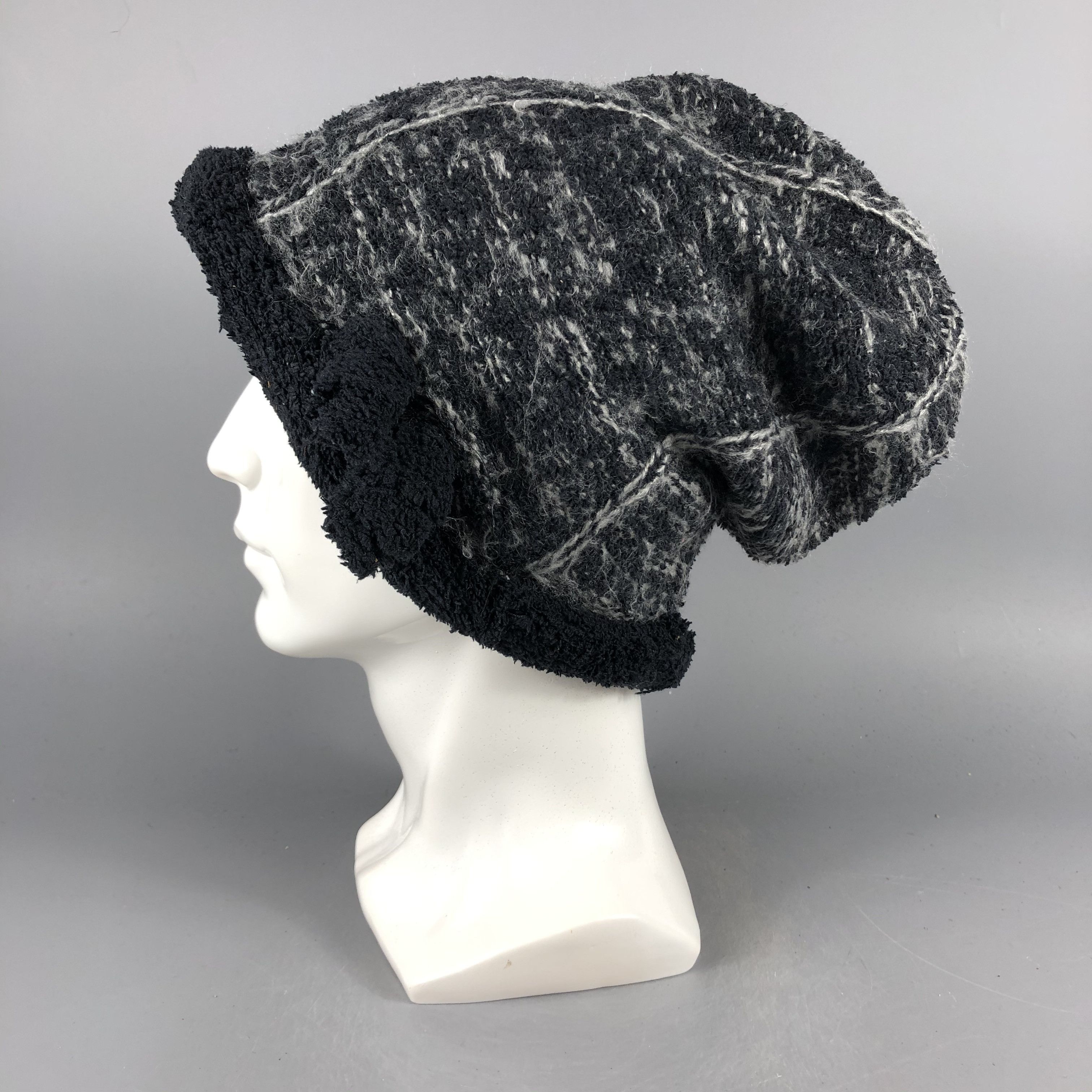 Japanese Brand × Vintage Womens Japanese Brand Snow Hat Snow Cap -D900 Size ONE SIZE - 1 Thumbnail