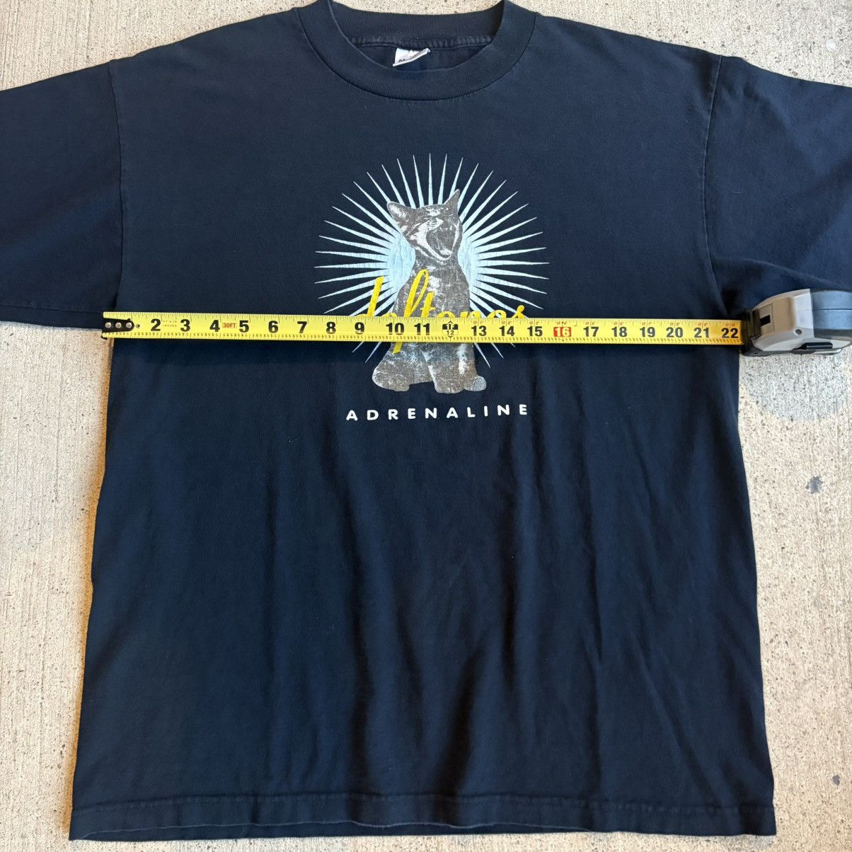 Vintage Vintage RARE MAVERICK EXCLUSIVE Deftones Adrenaline Band Tee Size US XL / EU 56 / 4 - 5 Thumbnail