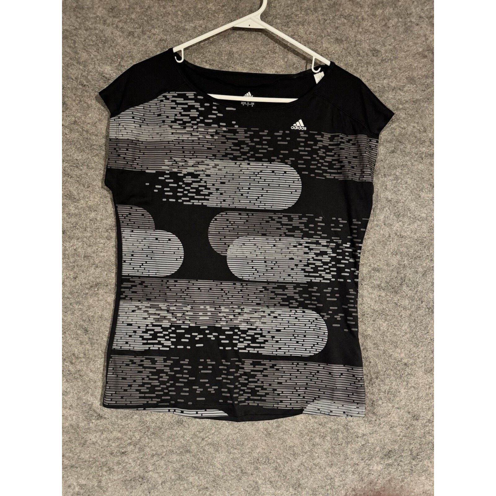 Adidas Adidas Top Womens S Abstract Climalite 2010s Athleisure Gym Size S / US 4 / IT 40 - 1 Thumbnail