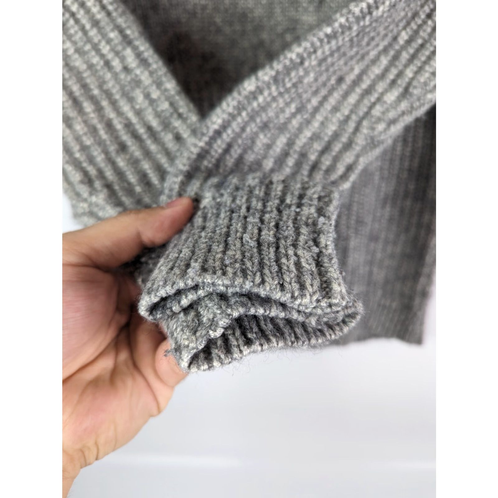 Banana Republic Banana Republic Wool Blend Grey Hi-Low Hem Sweater Womens XS Cable-Knit Pullover Knit Crew Neck Fall Spring Winter Solid Pattern Vintage: No Size XS / US 0-2 / IT 36-38 - 3 Thumbnail