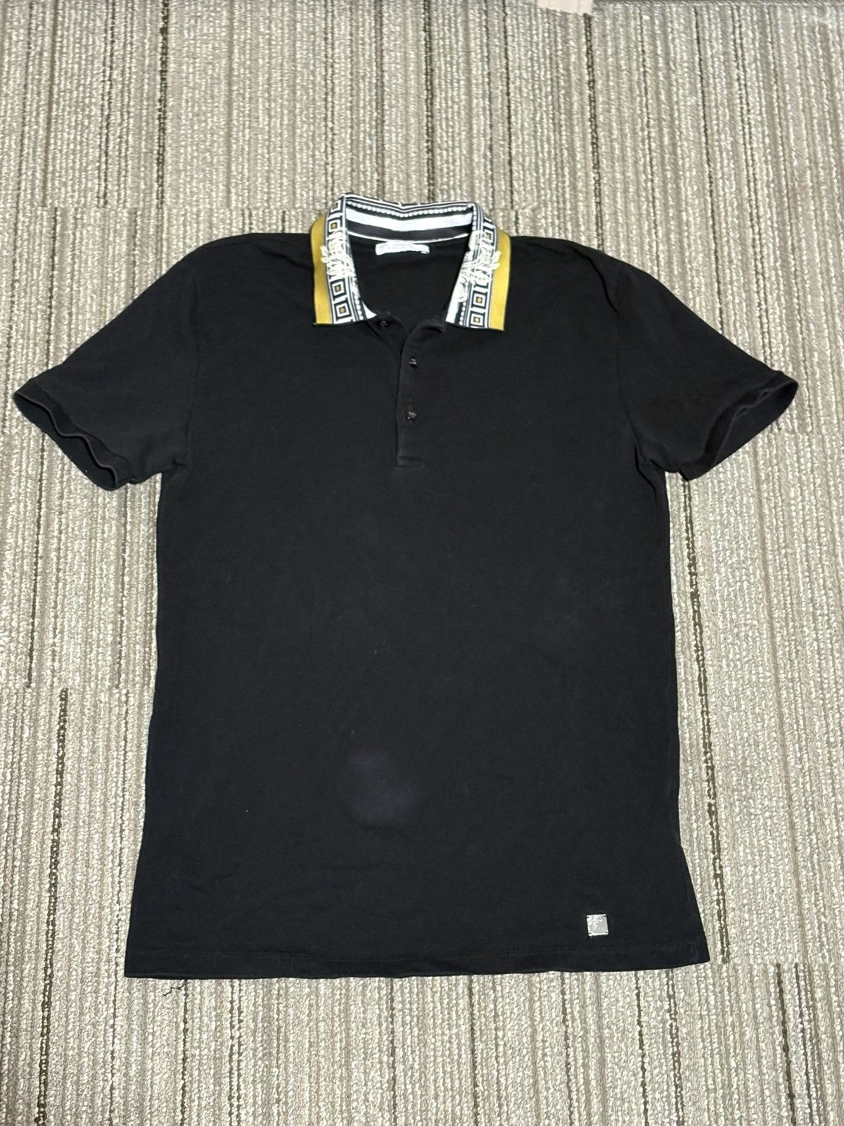 Versace Gianni Versace Button up collared short sleeve polo Size US L / EU 52-54 / 3 - 1 Thumbnail