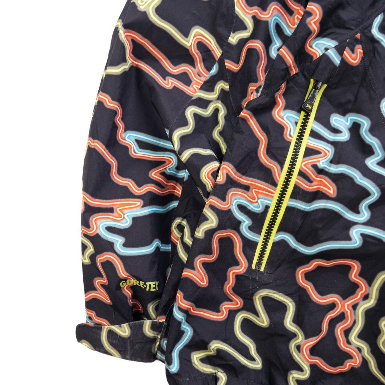 Burton Vintage Burton Gore Tex Neon Snowboarding Jacket Size M Size US M / EU 48-50 / 2 - 6 Thumbnail