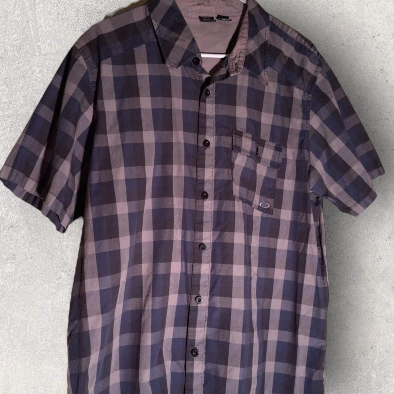 Oakley Men’s Oakley Dress Shirt Size US XL / EU 56 / 4 - 1 Thumbnail