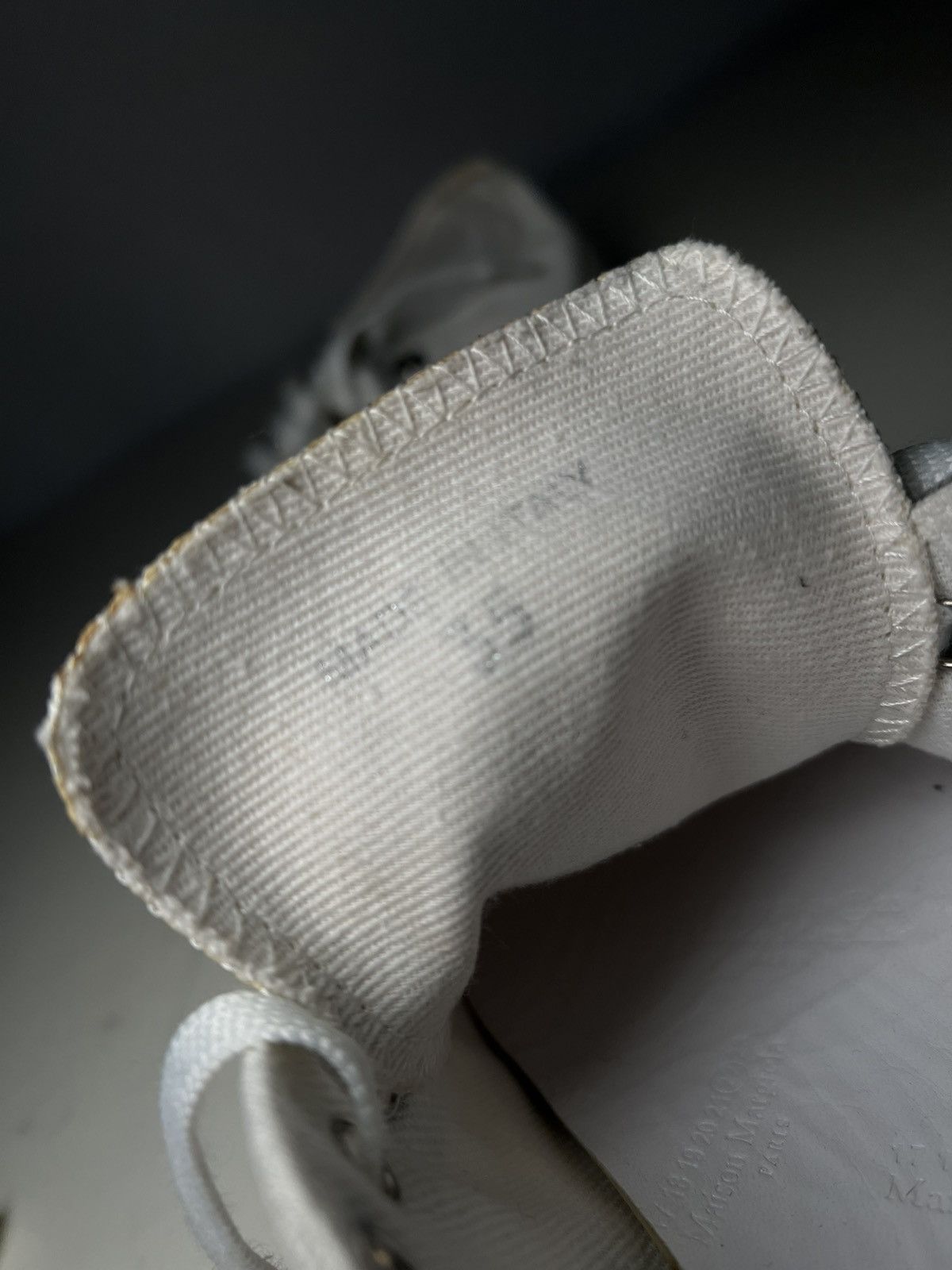 Maison Margiela Maison Margiela Paint Splatter Tabi Sneakers Size US 5 / IT 35 - 9 Thumbnail