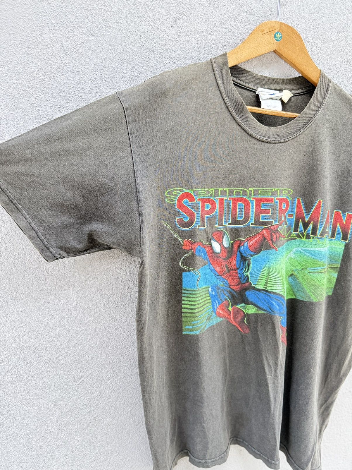 Marvel Comics Thrashed Vintage Spider Man Universal Island Of Adventure T Size US L / EU 52-54 / 3 - 7 Thumbnail