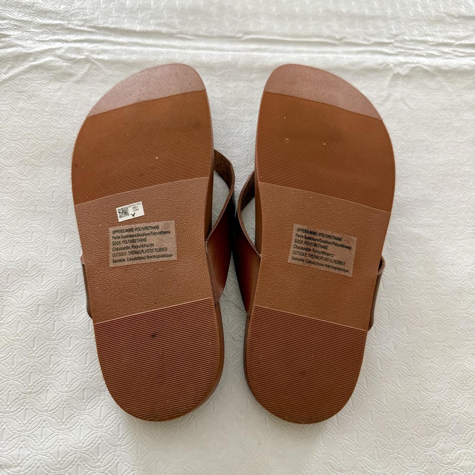 American Eagle Outfitters American Eagle Brown Flip Flop Sandals Size US 6 / EU 39 - 3 Thumbnail