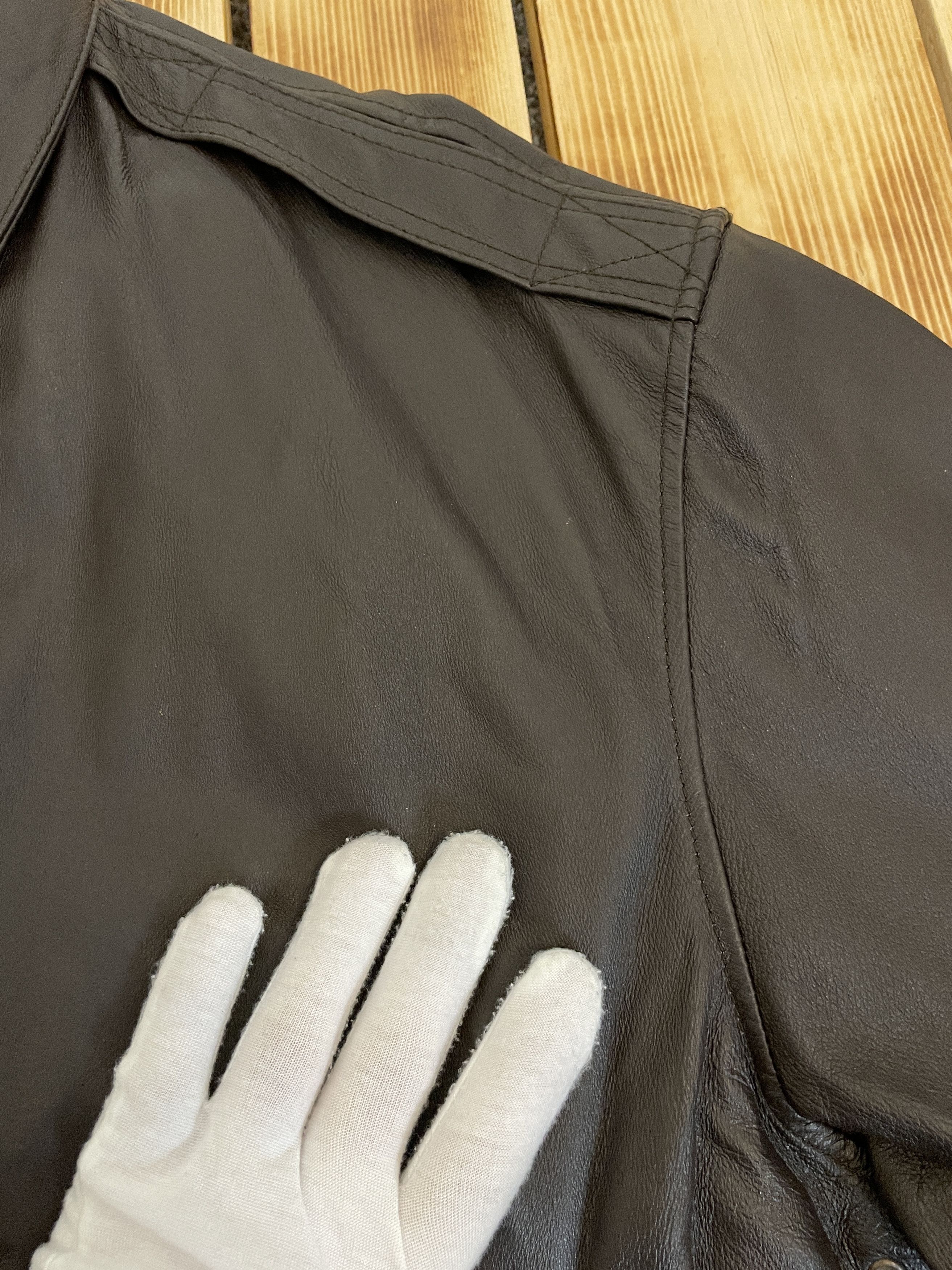 Other Vintage 90`s Airborne AirForce Genuine Leather Bomber Jacket Size US L / EU 52-54 / 3 - 7 Thumbnail