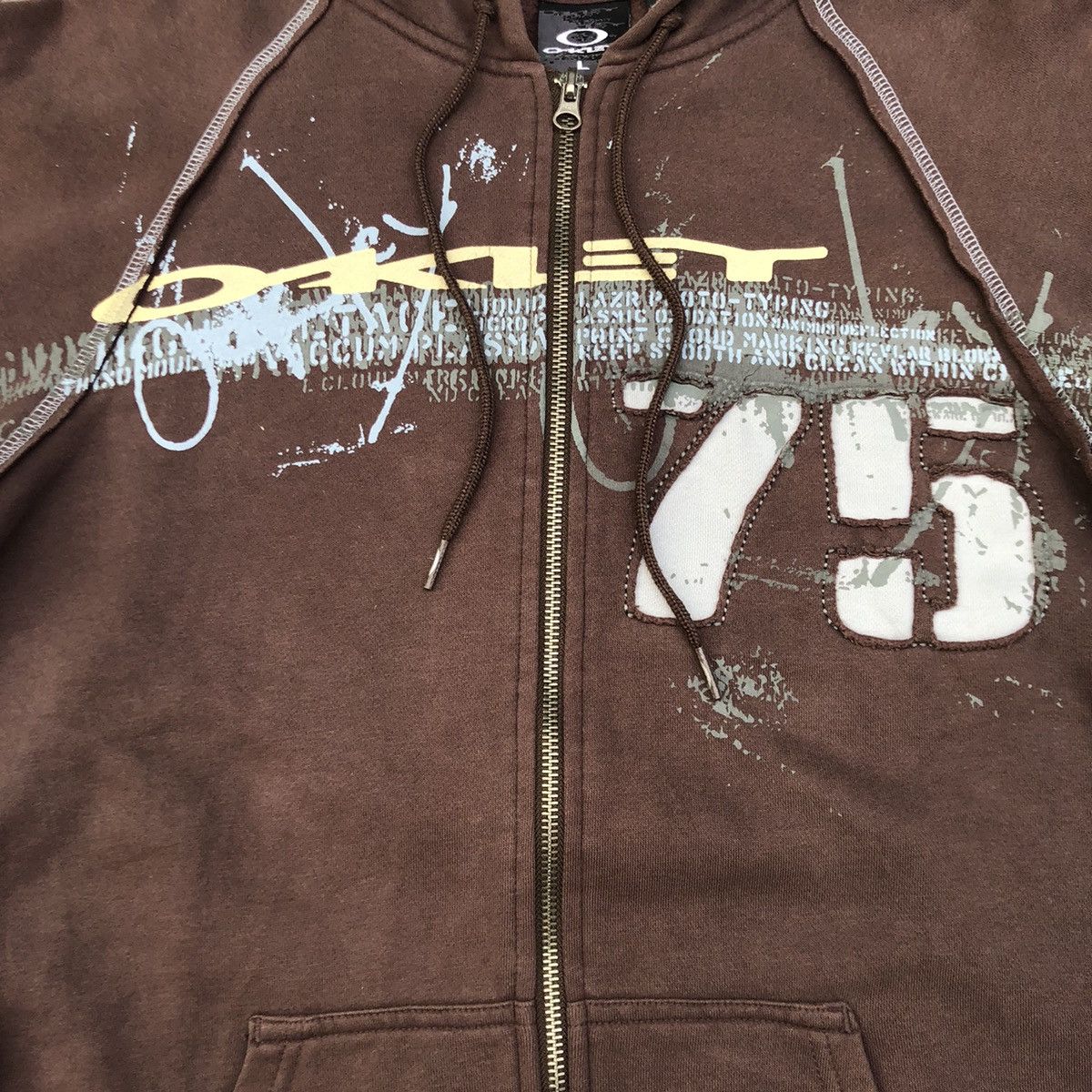 Oakley × Vintage Vintage y2k Oakley Zipp Hoodie Size US L / EU 52-54 / 3 - 5 Thumbnail