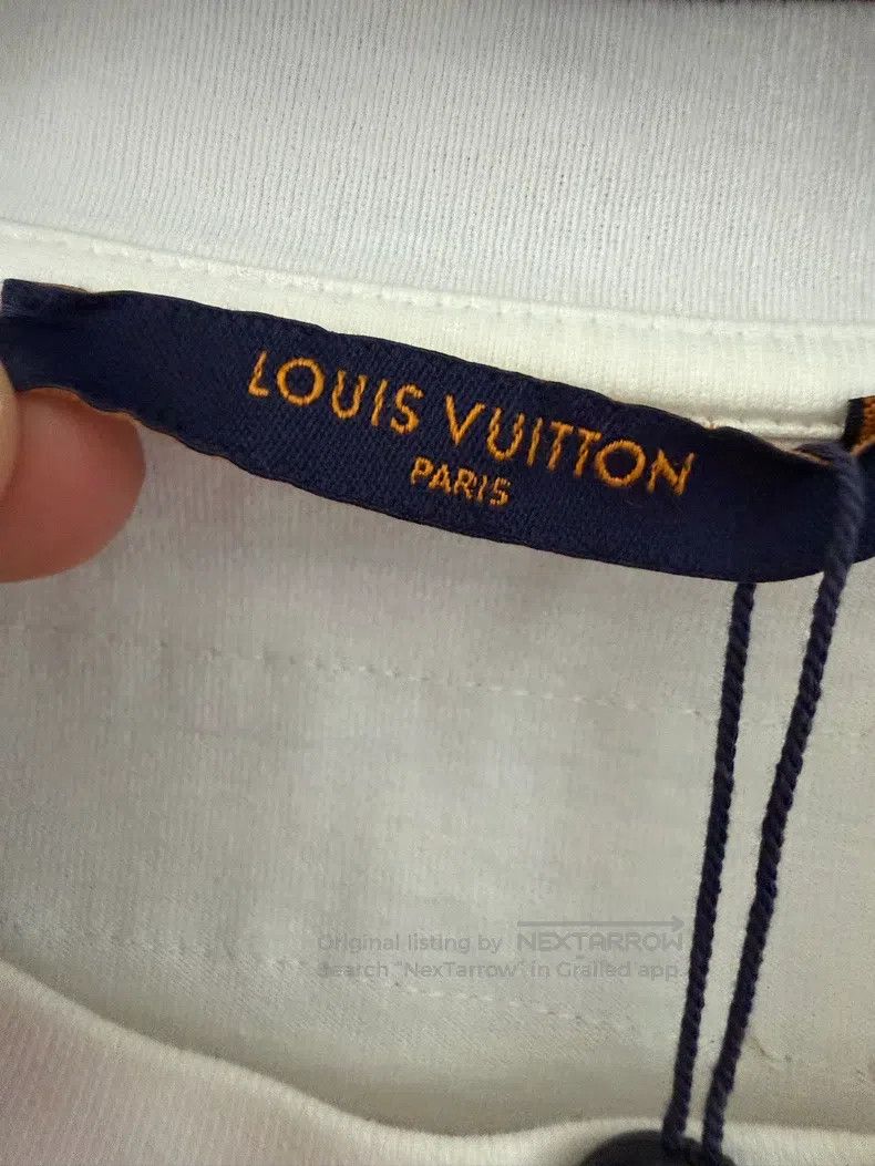 Louis Vuitton Louis Vuitton White Graffiti Letter Short Sleeve Size US M / EU 48-50 / 2 - 3 Thumbnail
