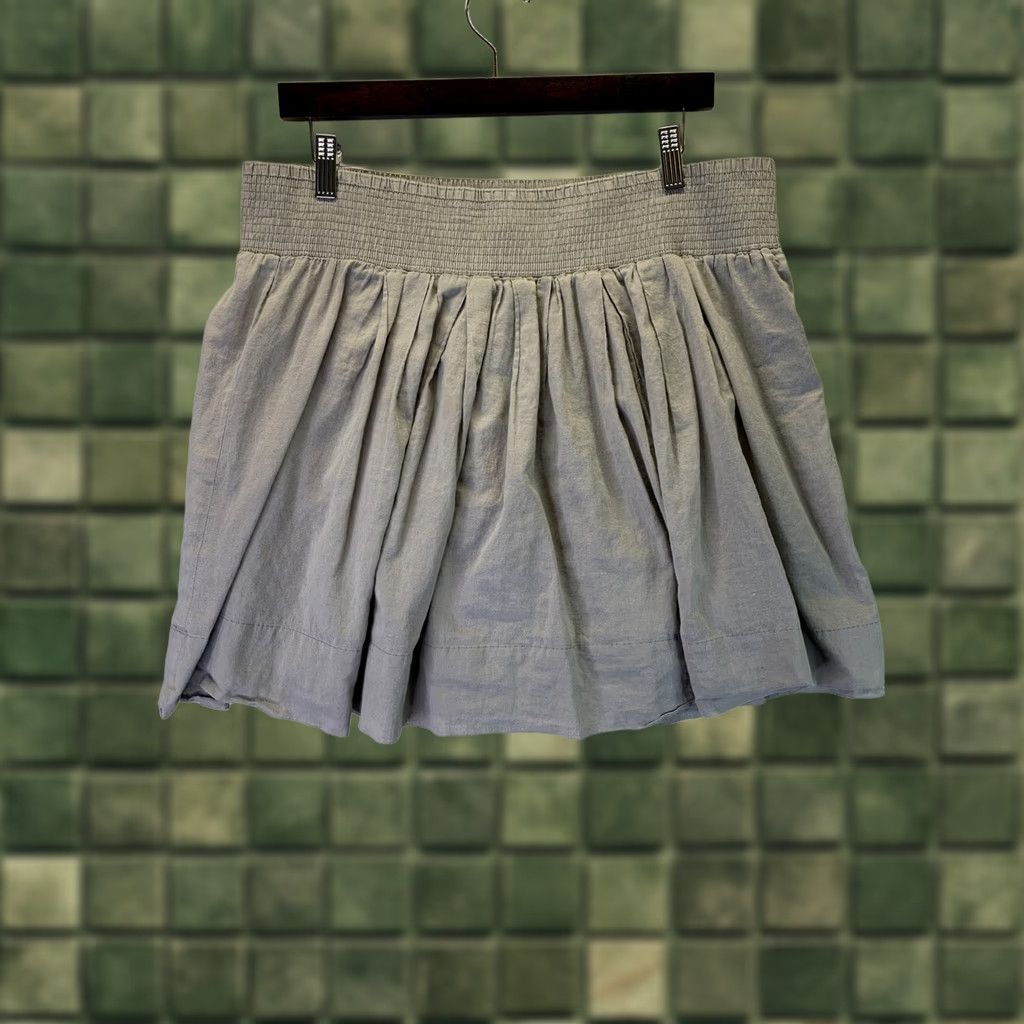 Banana Republic Banana Republic Women's XL Tan Pleated Front Lightweight Skirt Size 40" / US 18 - 1 Thumbnail