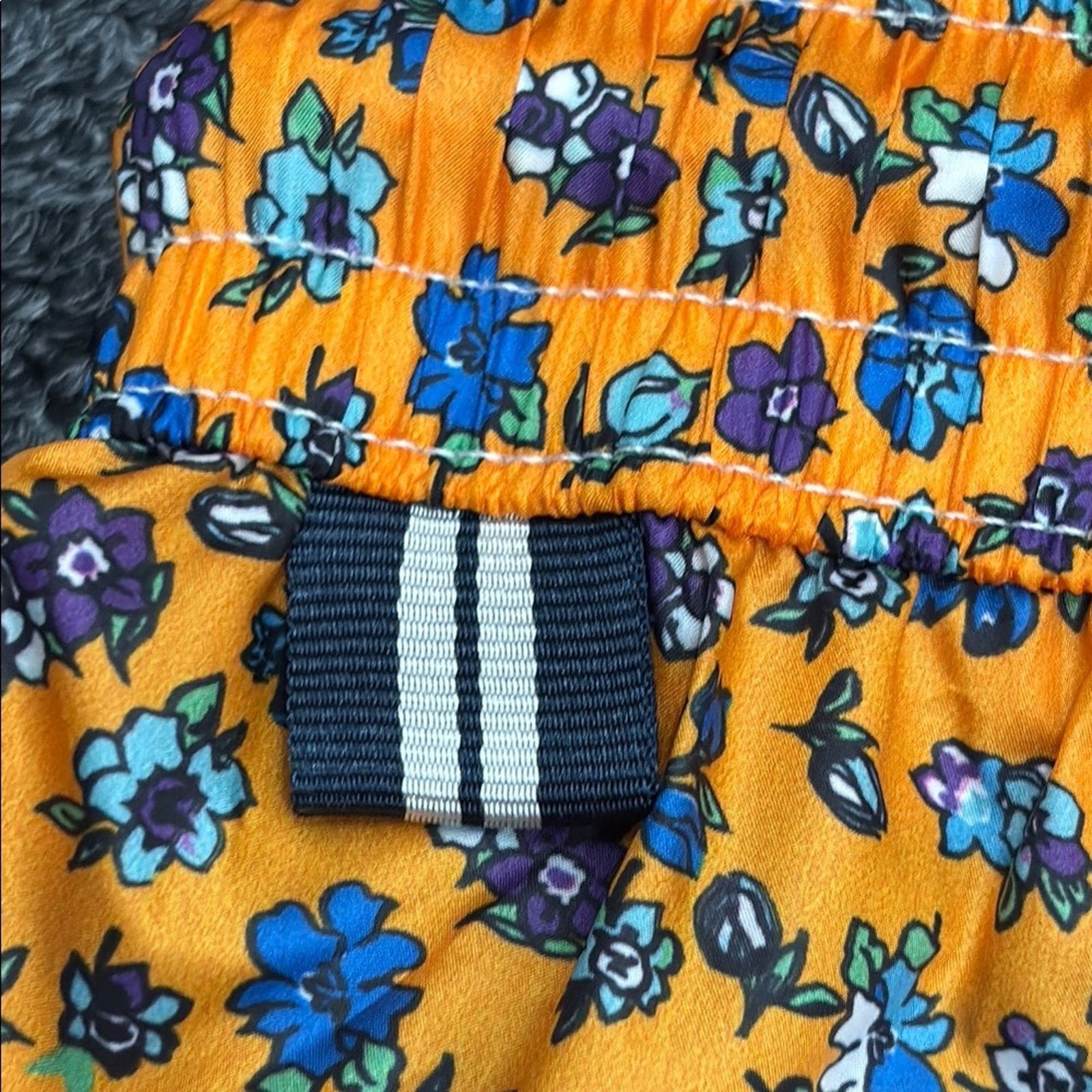 Other NWT Fefe Floral men swim shorts Size L Size US 36 / EU 52 - 6 Thumbnail