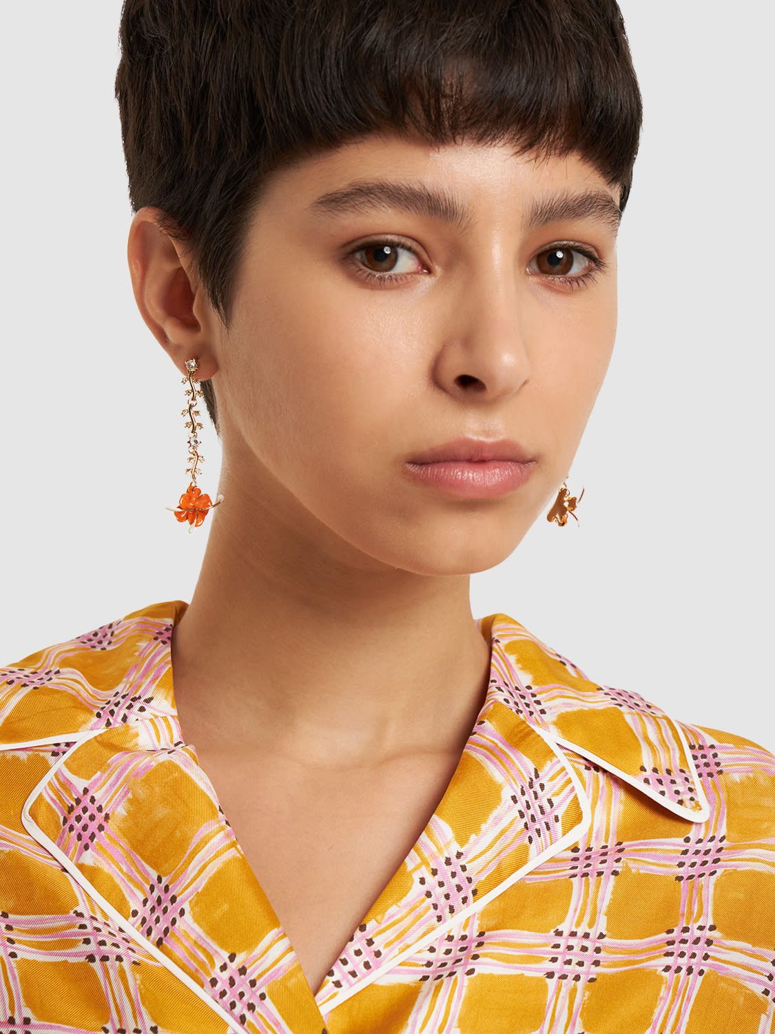 Marni o1w1db10125 Size:OS/Enamel Flower Drop Earrings in Gold Size ONE SIZE - 4 Thumbnail