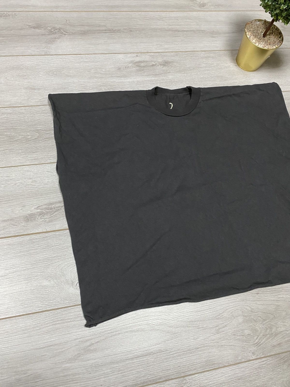 Yeezy Kanye West 1 Vultures Yeezy Size US M / EU 48-50 / 2 - 6 Thumbnail