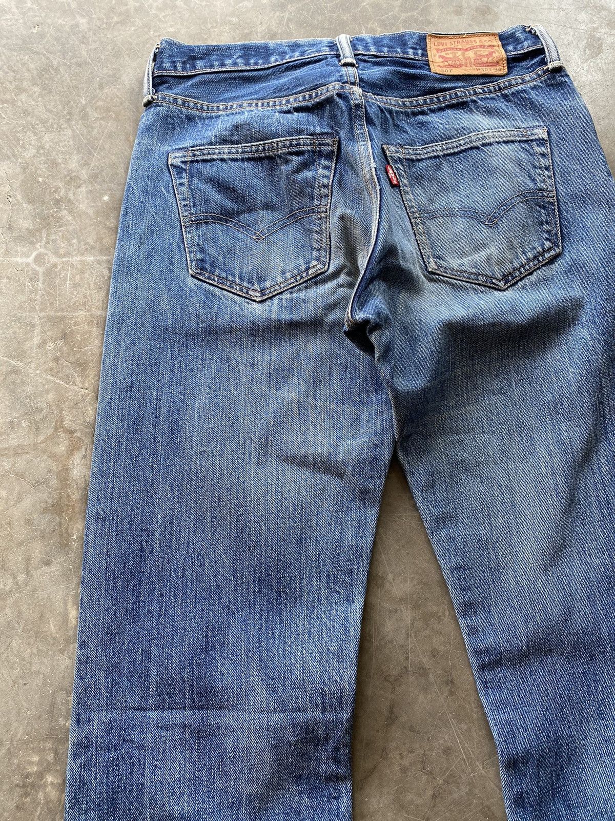 Hysteric Glamour × Levi's × Tornado Mart Levis Vintage Leather Patch Blue Stone Wash 30x34 Size US 29 - 3 Thumbnail