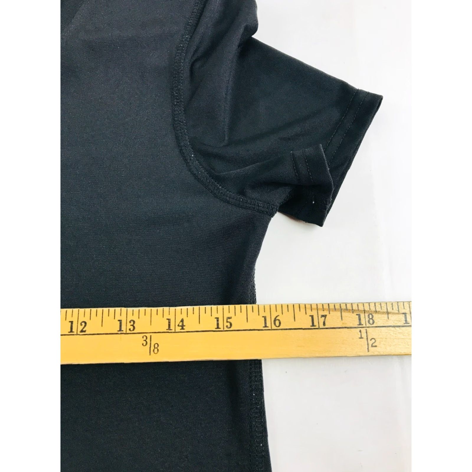 Vintage Danskin Now T-Shirt Women's M Black Meet Me at the Gym Activewear Dri More Regular V-Neck Short Sleeve Pullover Size M / US 6-8 / IT 42-44 - 5 Thumbnail