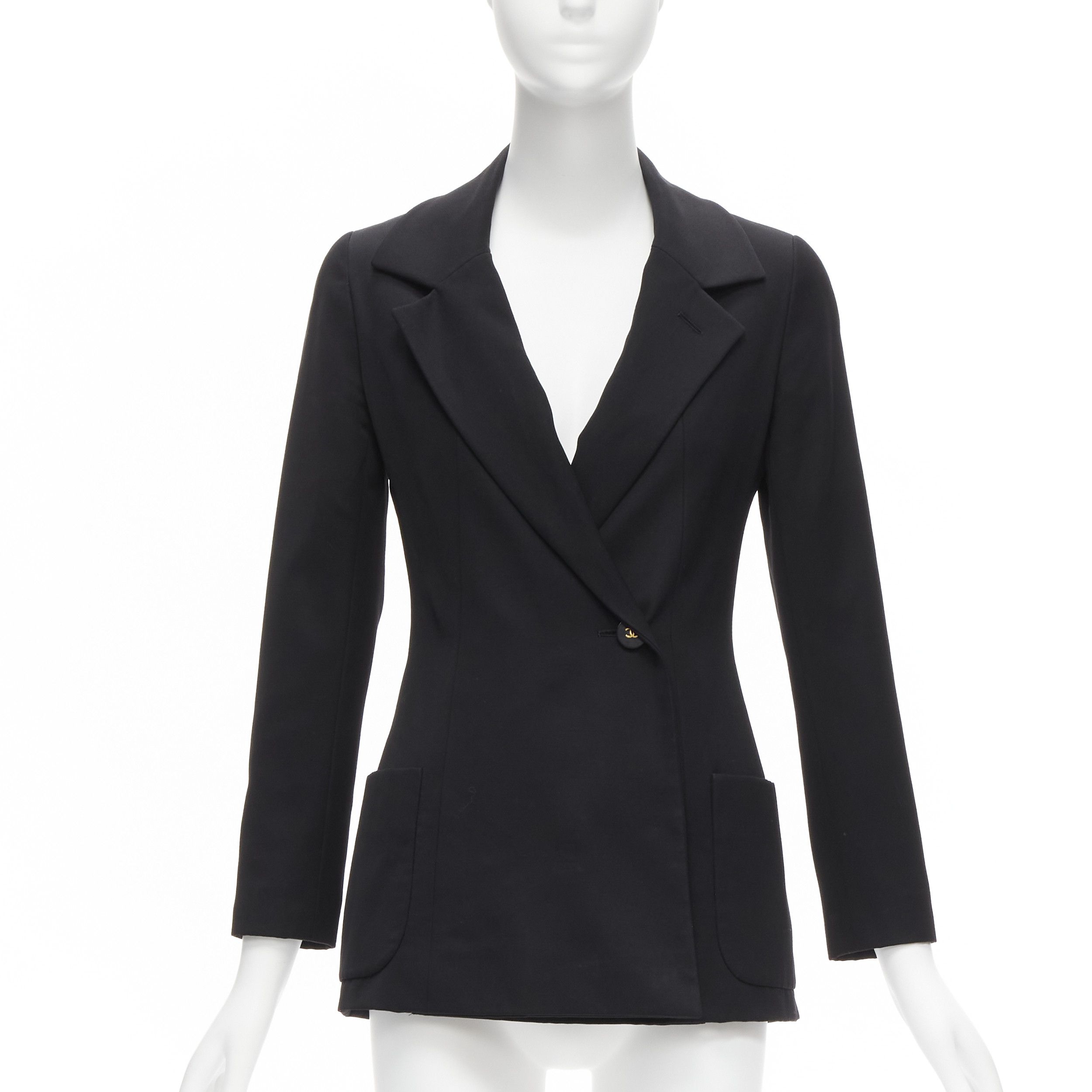 Chanel CHANEL 94A Vintage black wool gold CC button monogram lining blazer FR34 XS Size XS / US 0-2 / IT 36-38 - 1 Thumbnail