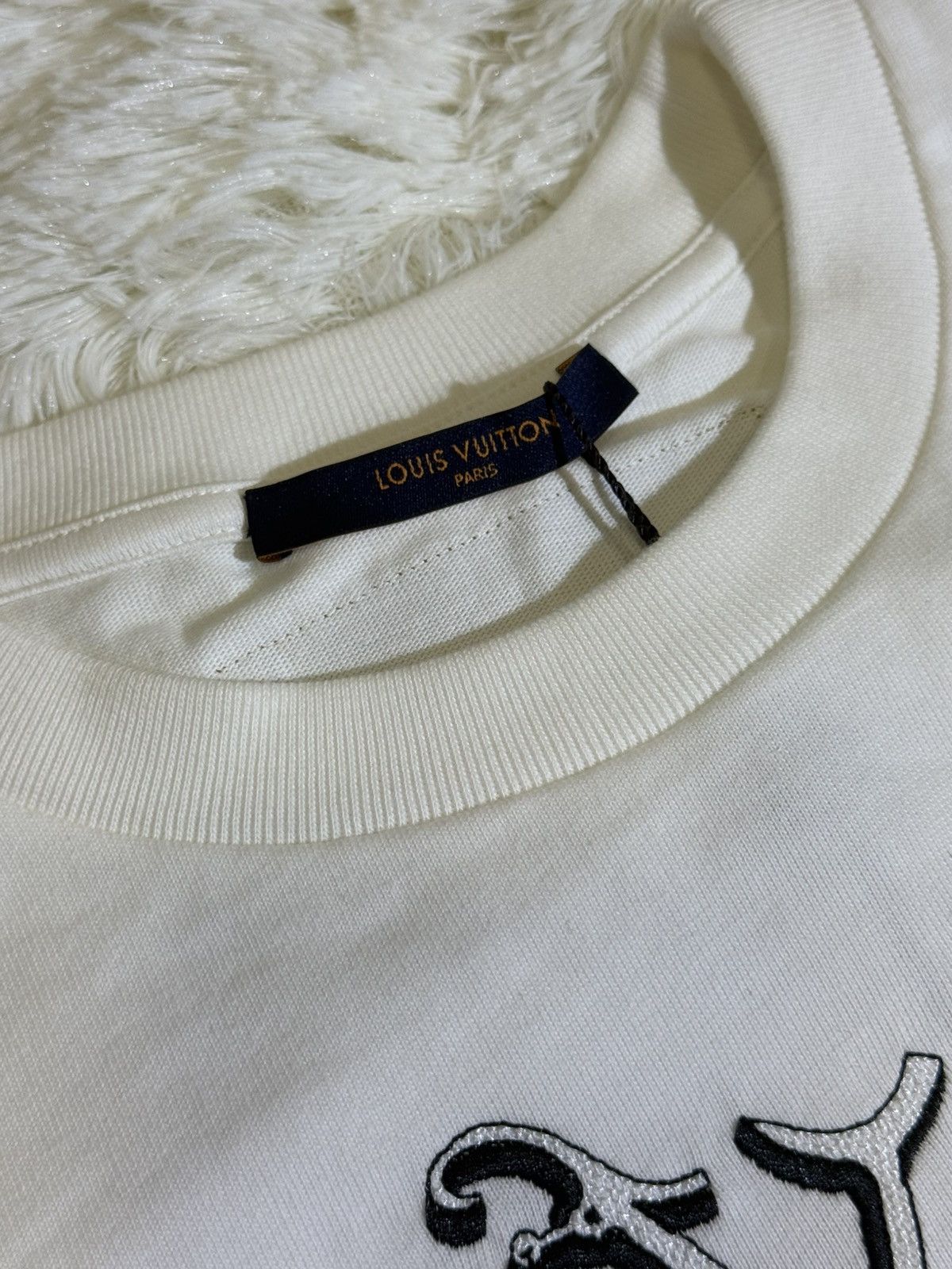 Louis Vuitton Louis Vuitton white t shirt Size US S / EU 44-46 / 1 - 3 Thumbnail