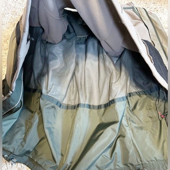 L.L. Bean Vintage LL Bean Mens Green Drawstring Zip Out Fleece Parka Size US S / EU 44-46 / 1 - 7 Thumbnail