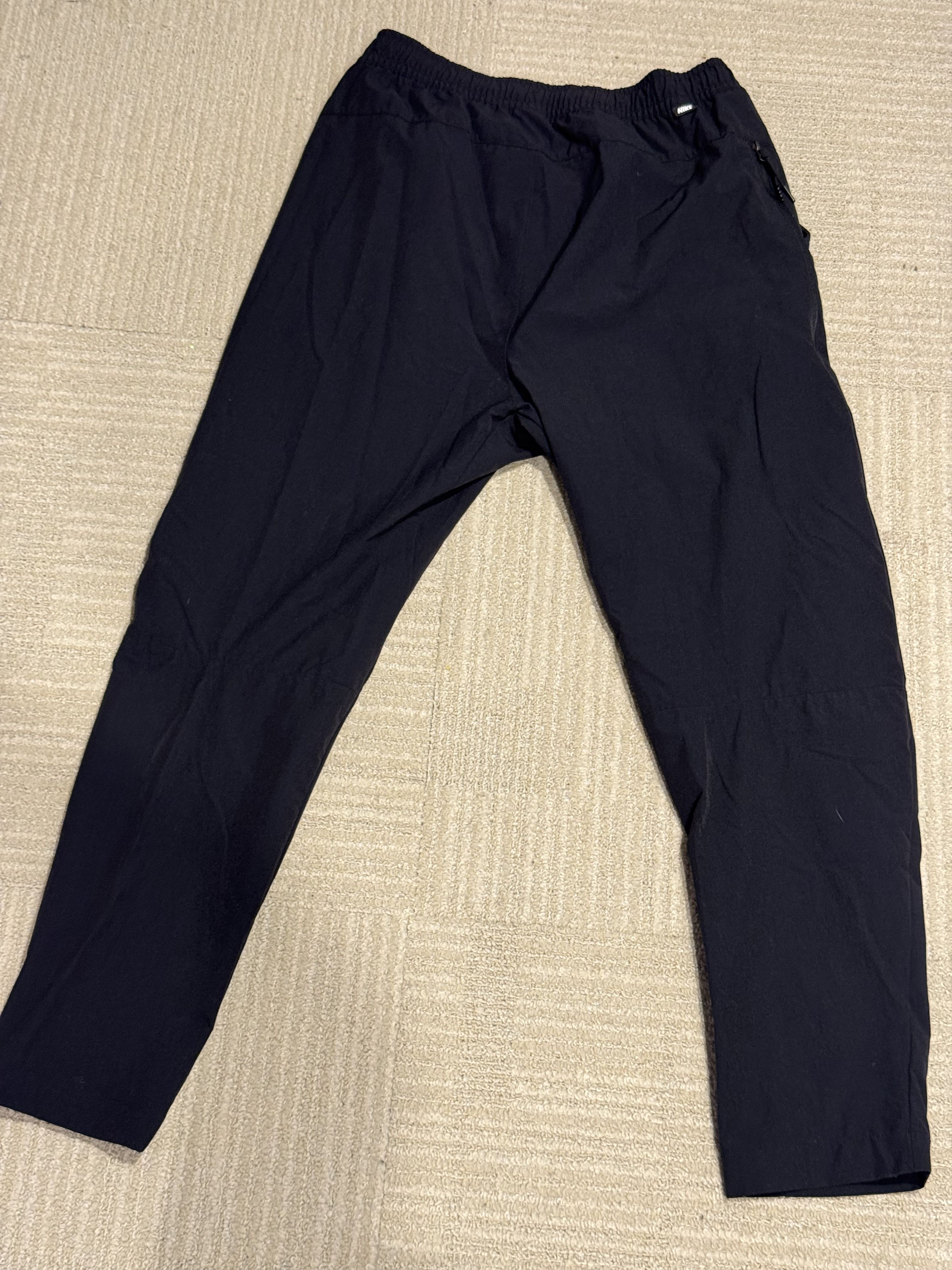 Nike Nike Commute Pants Size US 34 / EU 50 - 2 Thumbnail