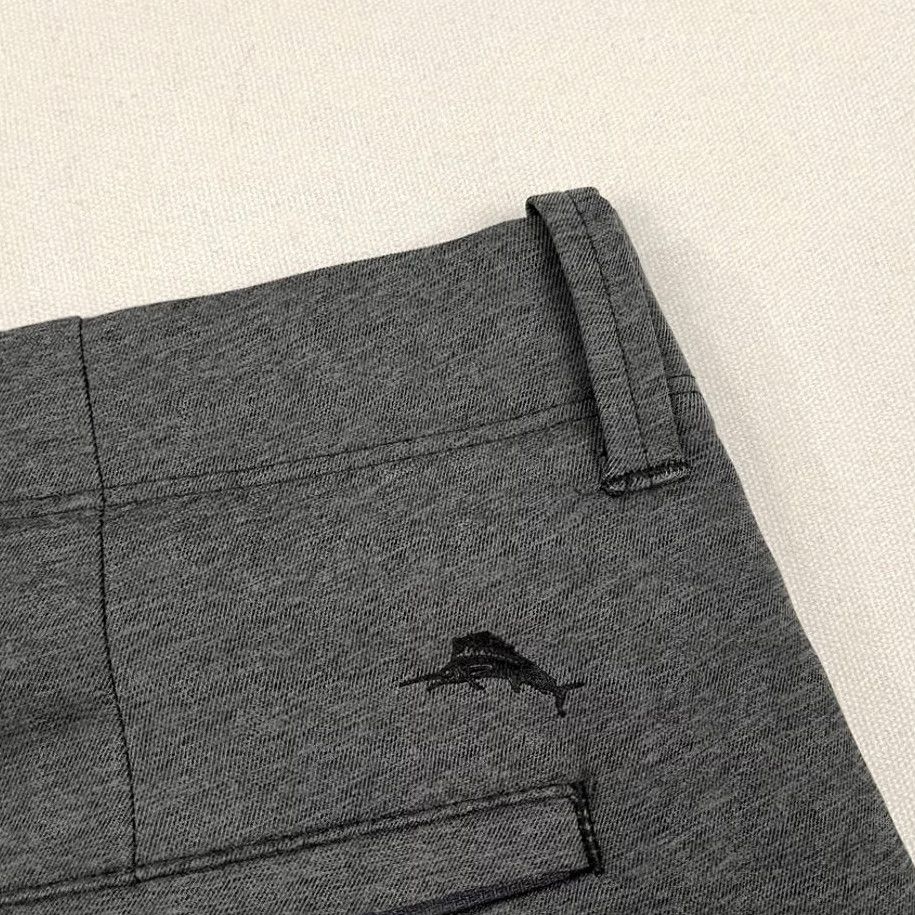 Tommy Bahama Tommy Bahama On Par Chino Pants Mens 36 x 32 Gray IslandZone Flat Front Golf Prep Regular Straight Pocket 5-Pocket Style Boy/Gentlemen Size US 36 / EU 52 - 4 Thumbnail