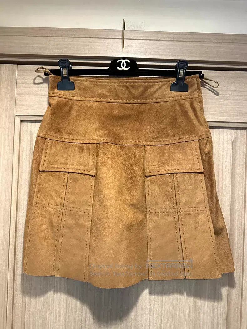Prada Prada Cowhide skirt Size 25" / US 0 / IT 36 - 1 Thumbnail