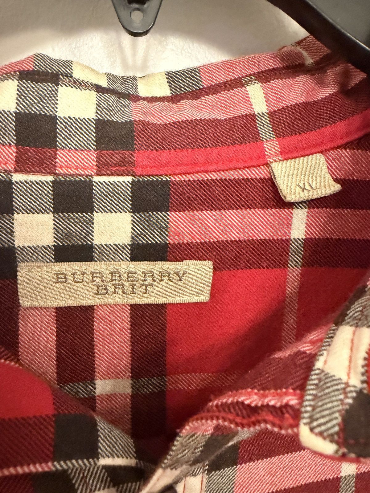Burberry Burberry London Red Nova Check Button Up Size US XL / EU 56 / 4 - 5 Thumbnail
