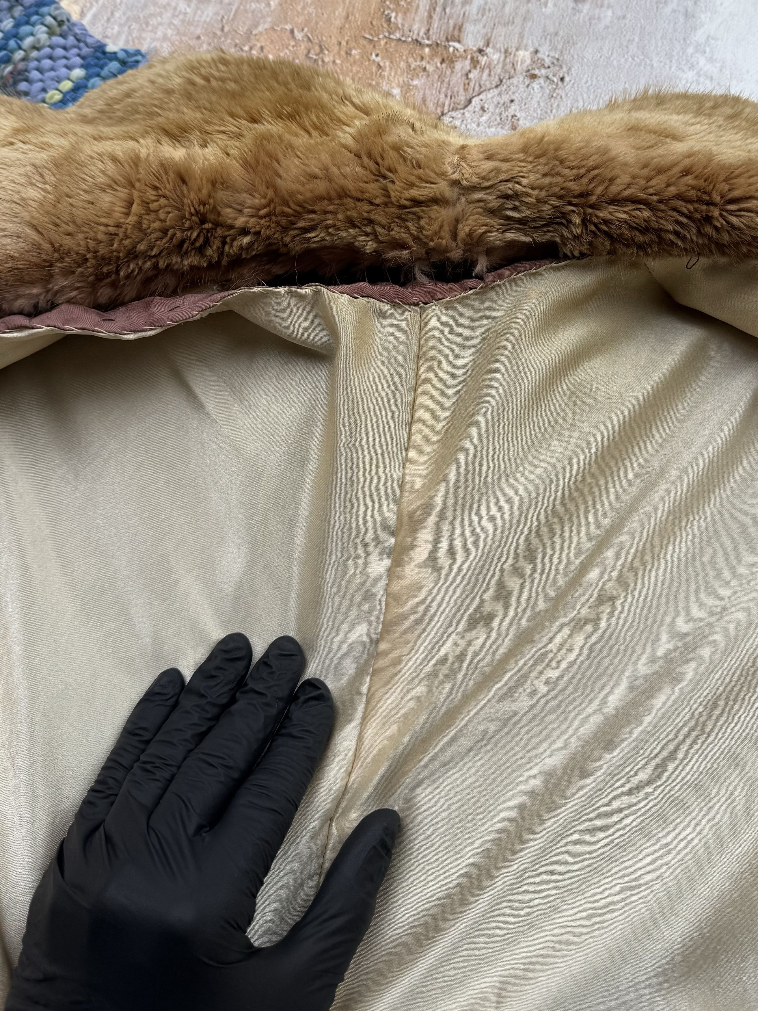 Vintage Vintage Oversized Real Fur Coat A259D15(574) Size M / US 6-8 / IT 42-44 - 9 Thumbnail