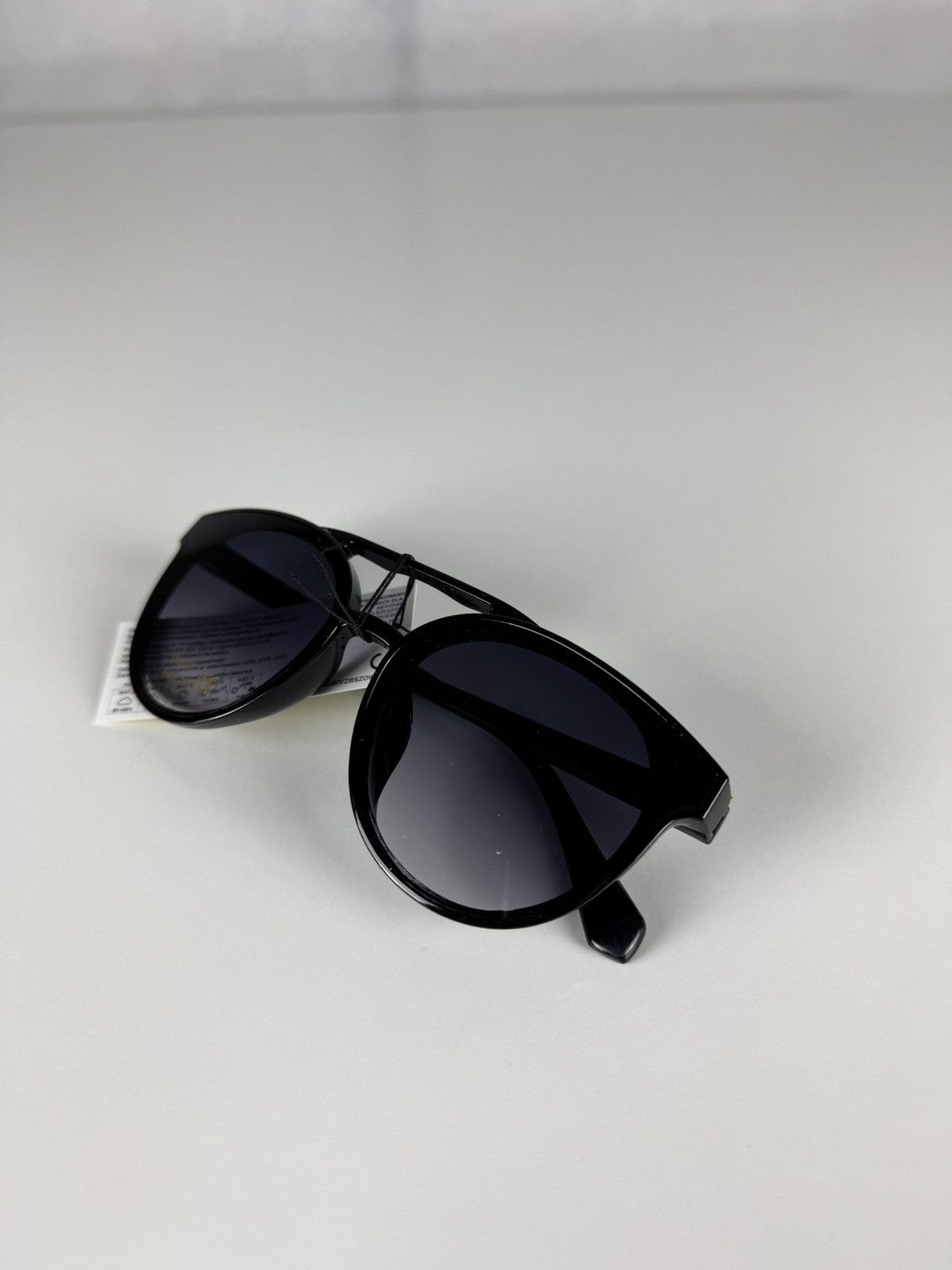 Vintage Sunglasses Size ONE SIZE - 2 Thumbnail