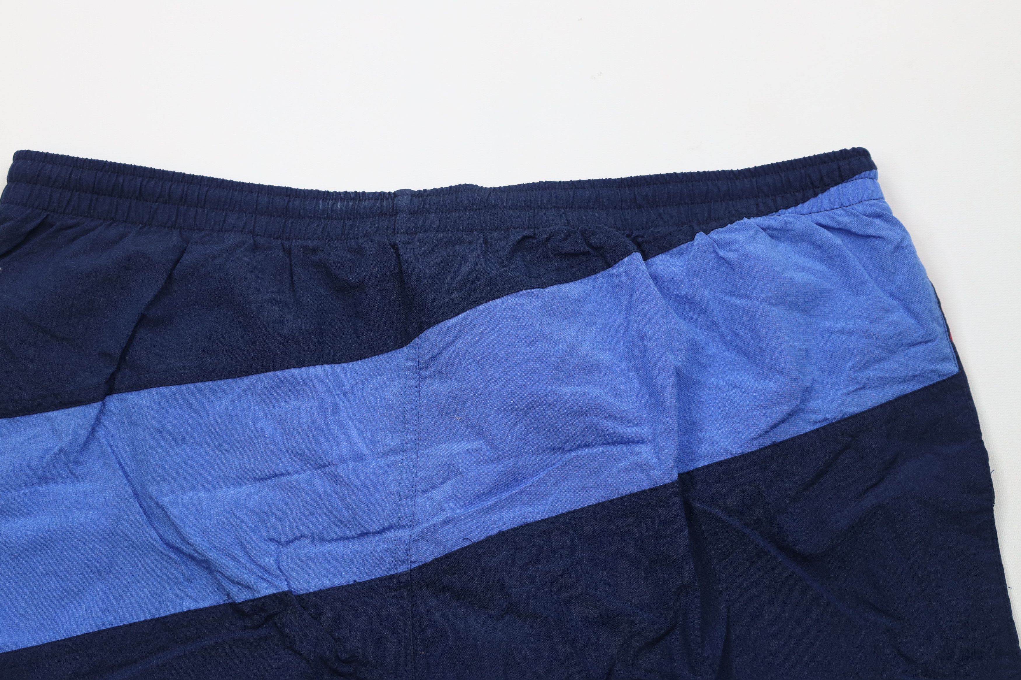 Vintage Vintage 90s Streetwear Block Lined Shorts Swim Trunks Nylon Size US 36 / EU 52 - 9 Thumbnail