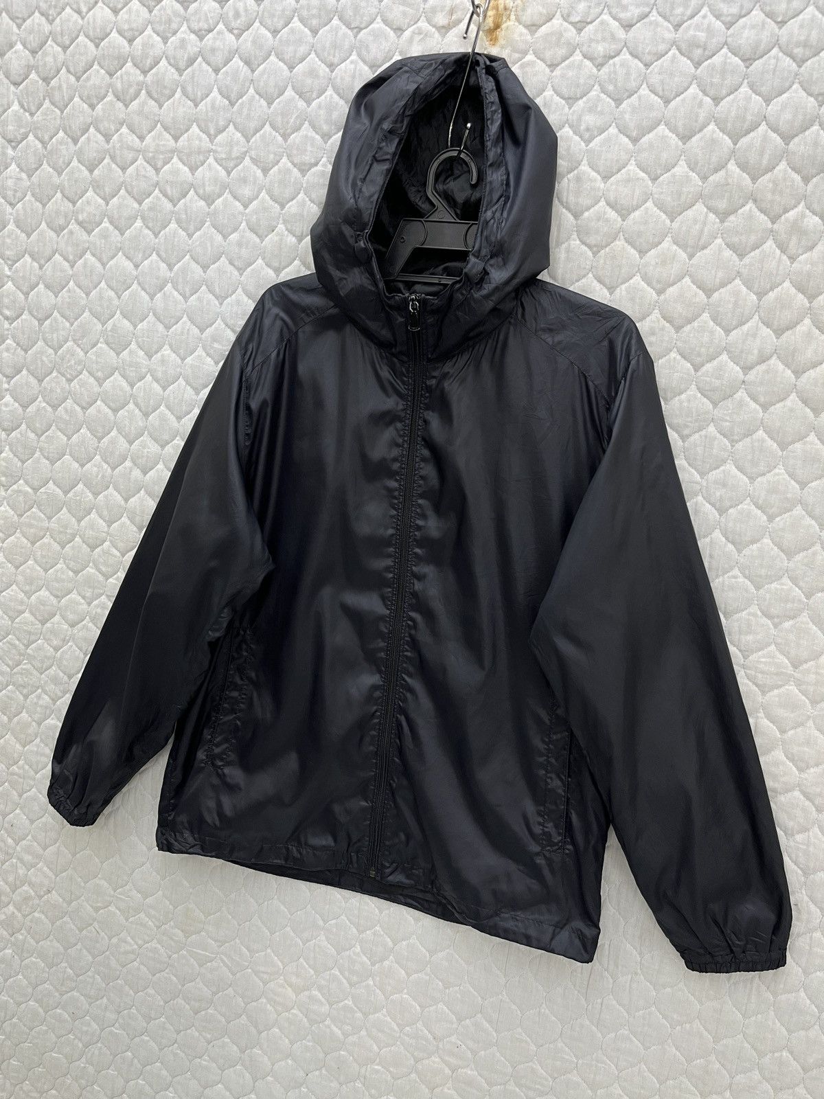 Uniqlo 🔥🔥🔥ARCHIVE UNIQLO HOODIE LIGHT JACKET Size US L / EU 52-54 / 3 - 2 Thumbnail