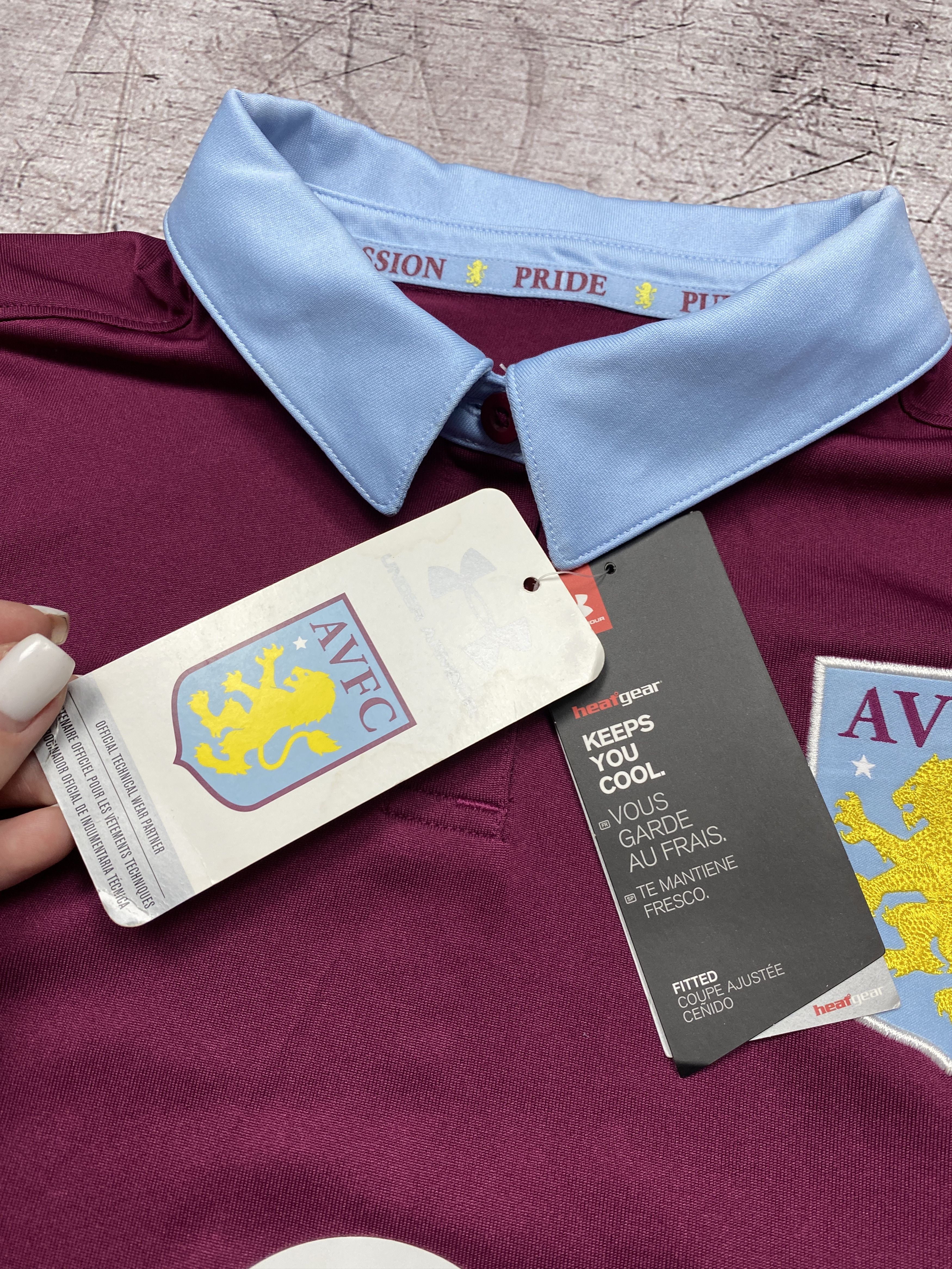 Under Armour NEW Aston Villa Under Armour Mens Soccer Jersey T-Shirt Size US L / EU 52-54 / 3 - 5 Thumbnail