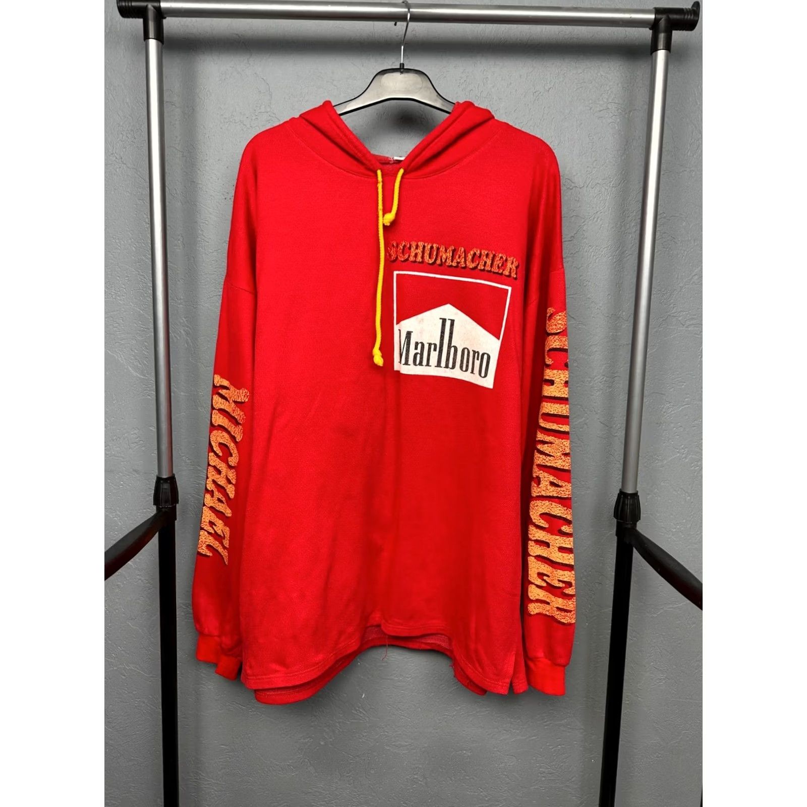 Ferrari VINTAGE Michael Schumacher Ferrari Marlboro 90s Mens Hoodie XXL Red 90s Cars Hooded Pullover Mens Size US XXL / EU 58 / 5 - 5 Thumbnail
