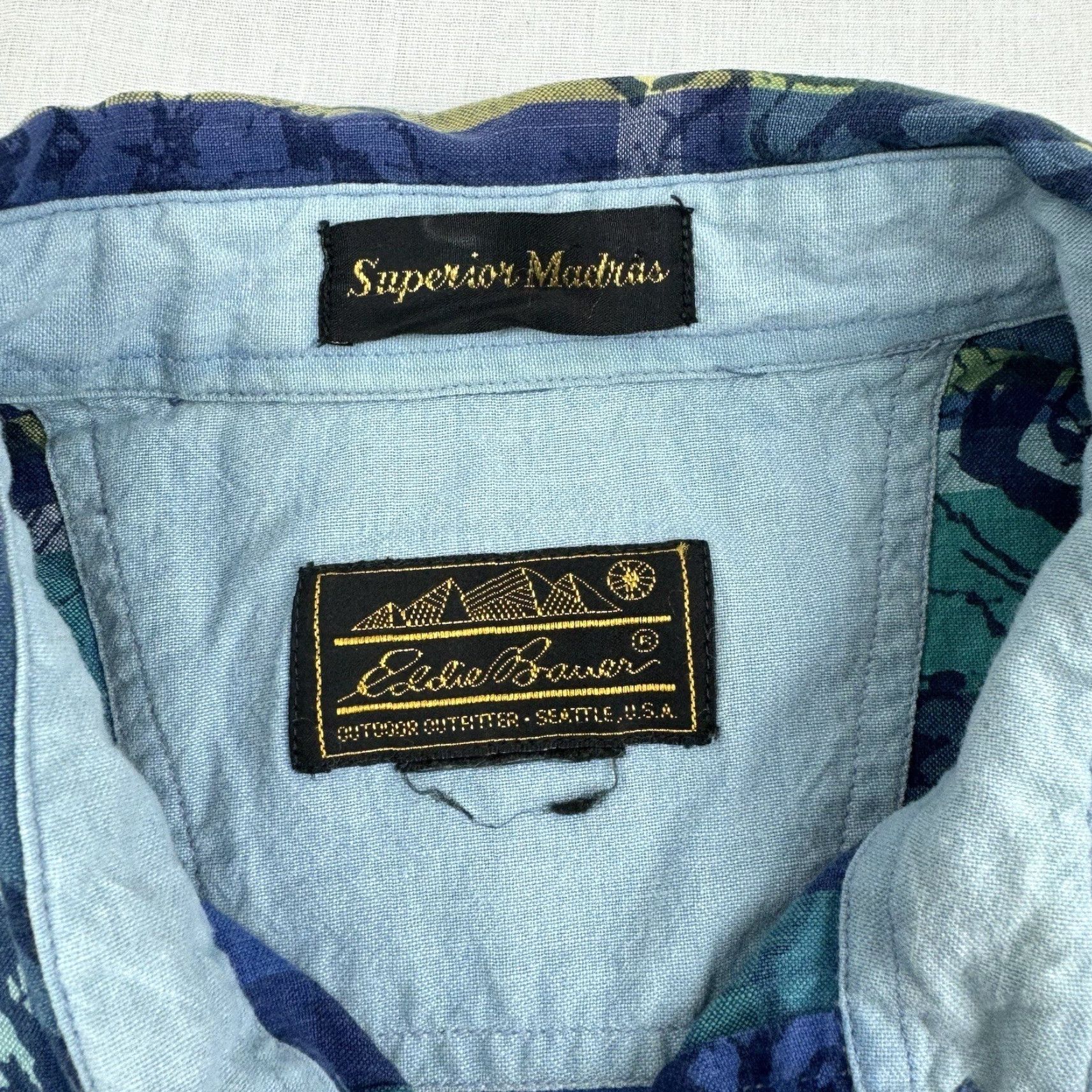 Eddie Bauer VINTAGE Eddie Bauer Button-Up Shirt Adult Medium Blue Tropical Hawaiian Tribal 90s Mens Size US M / EU 48-50 / 2 - 3 Thumbnail