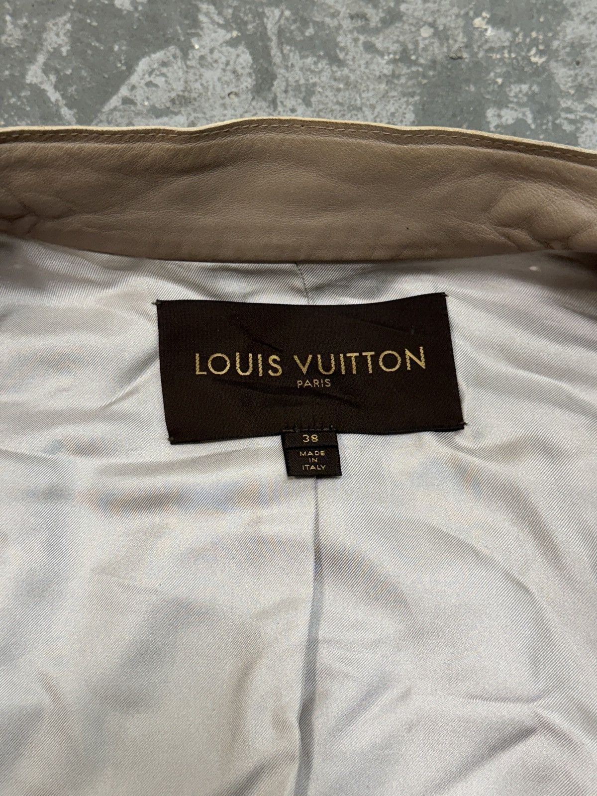Louis Vuitton Louis Vuitton Biker Suede Leather Jacket Size M / US 6-8 / IT 42-44 - 7 Thumbnail