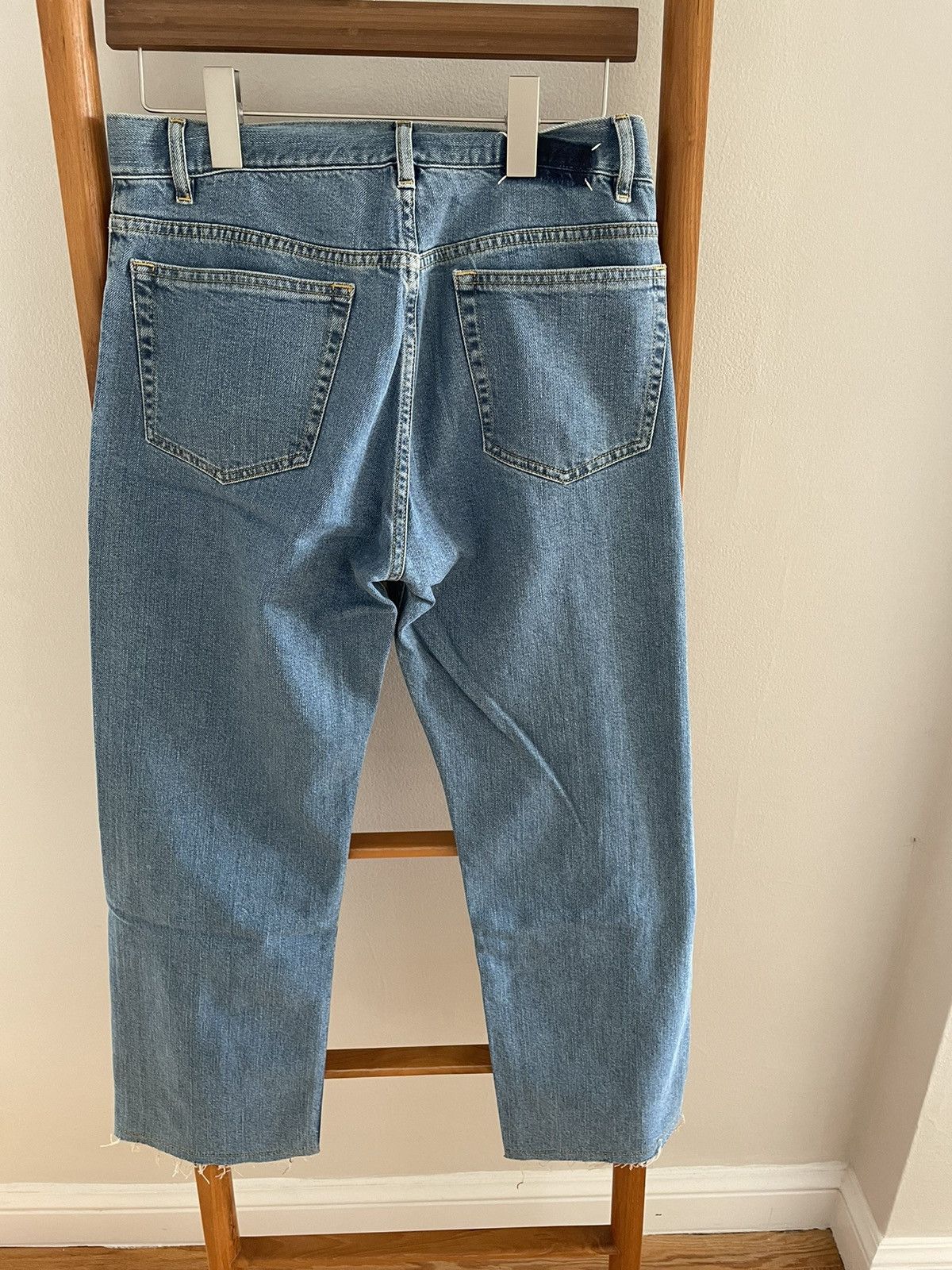 Maison Margiela Maison Margiela Raw Hem Denim Blue Washed Jeans sz 28 Size US 28 / EU 44 - 2 Thumbnail