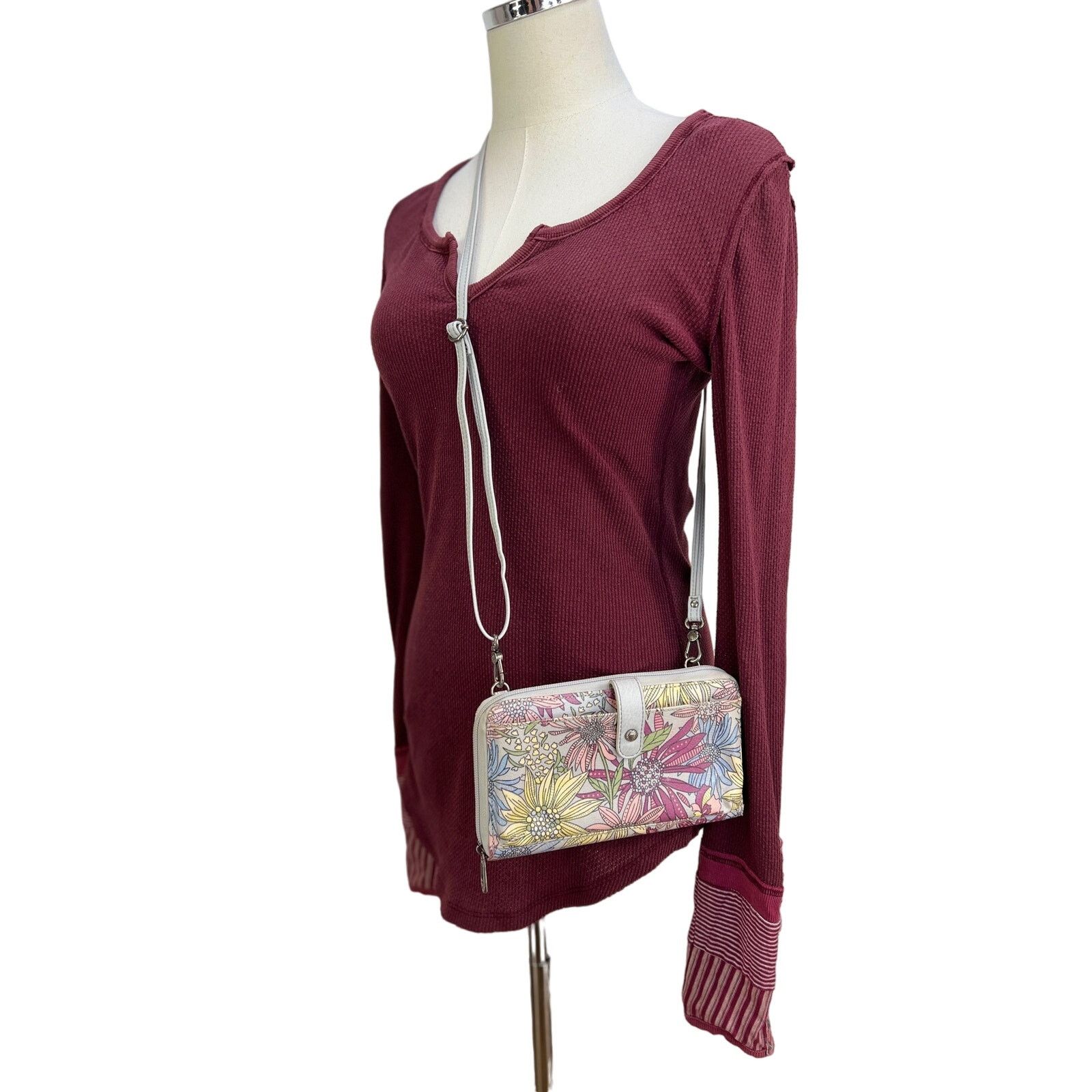 The Sak Sakroots Smartphone Crossbody Wallet Size ONE SIZE - 2 Thumbnail