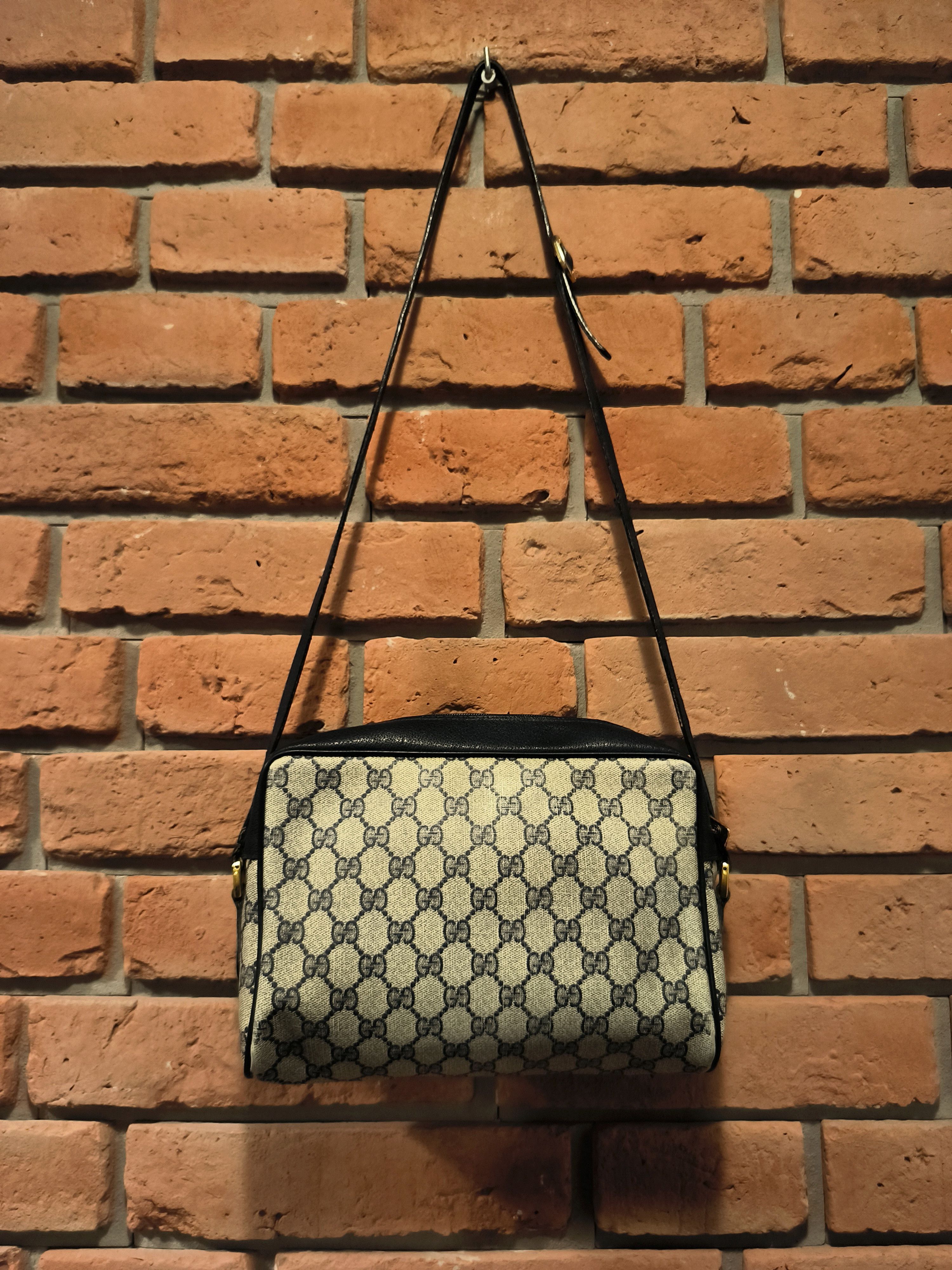Gucci × Vintage Vintage Gucci Monogram Pattern Bag Logo Leather Size ONE SIZE - 5 Thumbnail