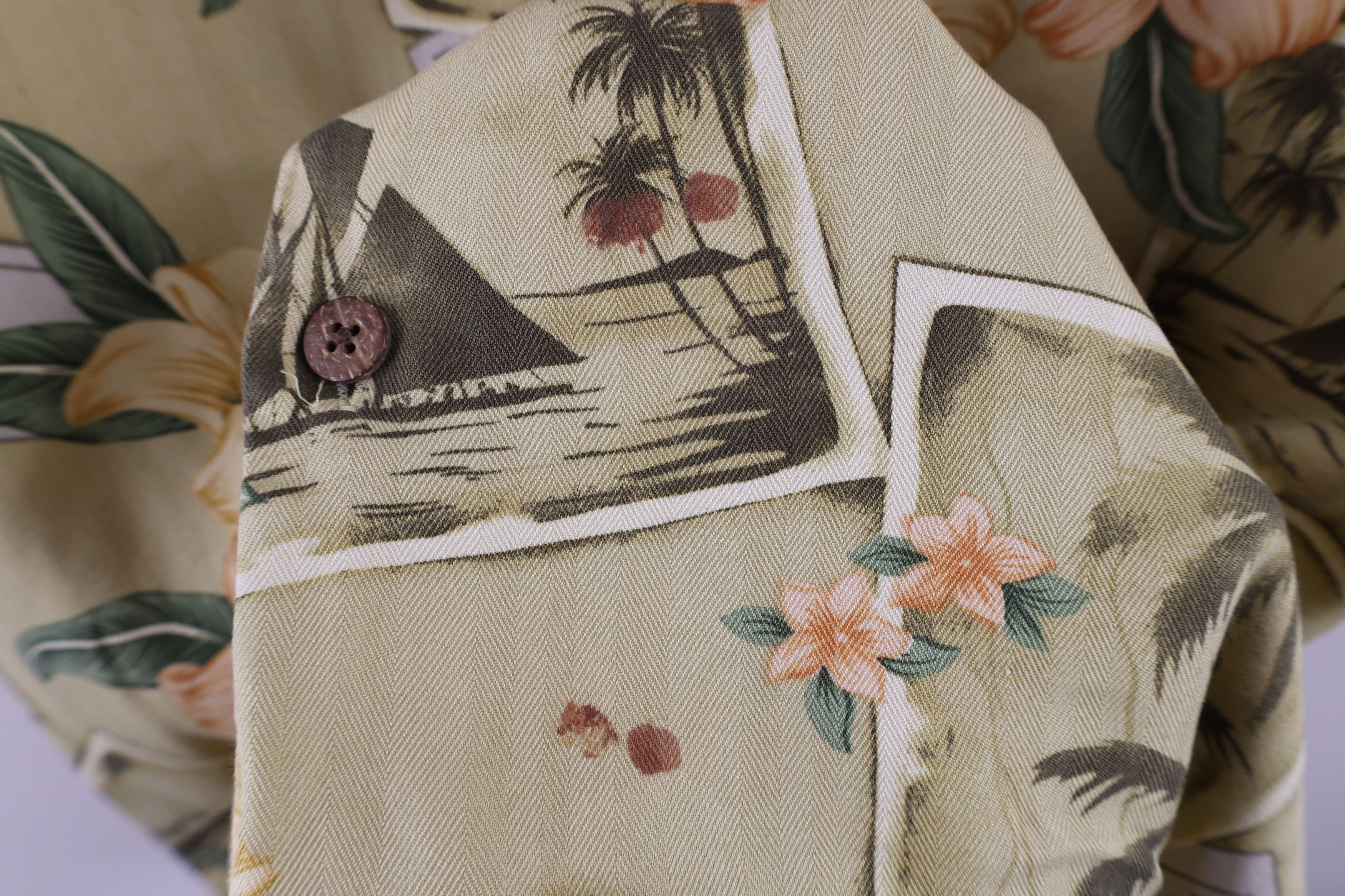 Tommy Bahama × Vintage Vintage Tommy Bahama Relax Looped Collar Button Shirt Size US L / EU 52-54 / 3 - 5 Thumbnail