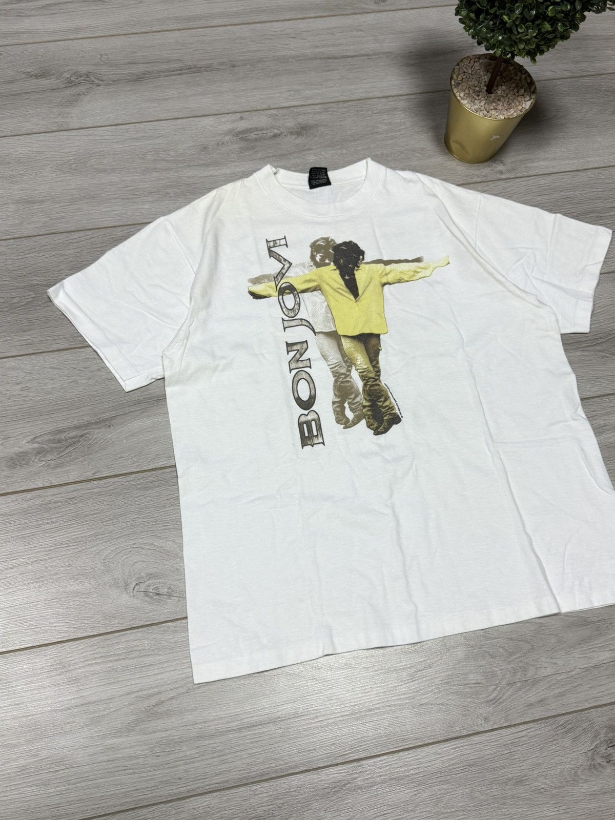 Bon Jovi Bon Jovi 1992 Keep the Faith vintage t shirt Acme Australia Size US L / EU 52-54 / 3 - 4 Thumbnail